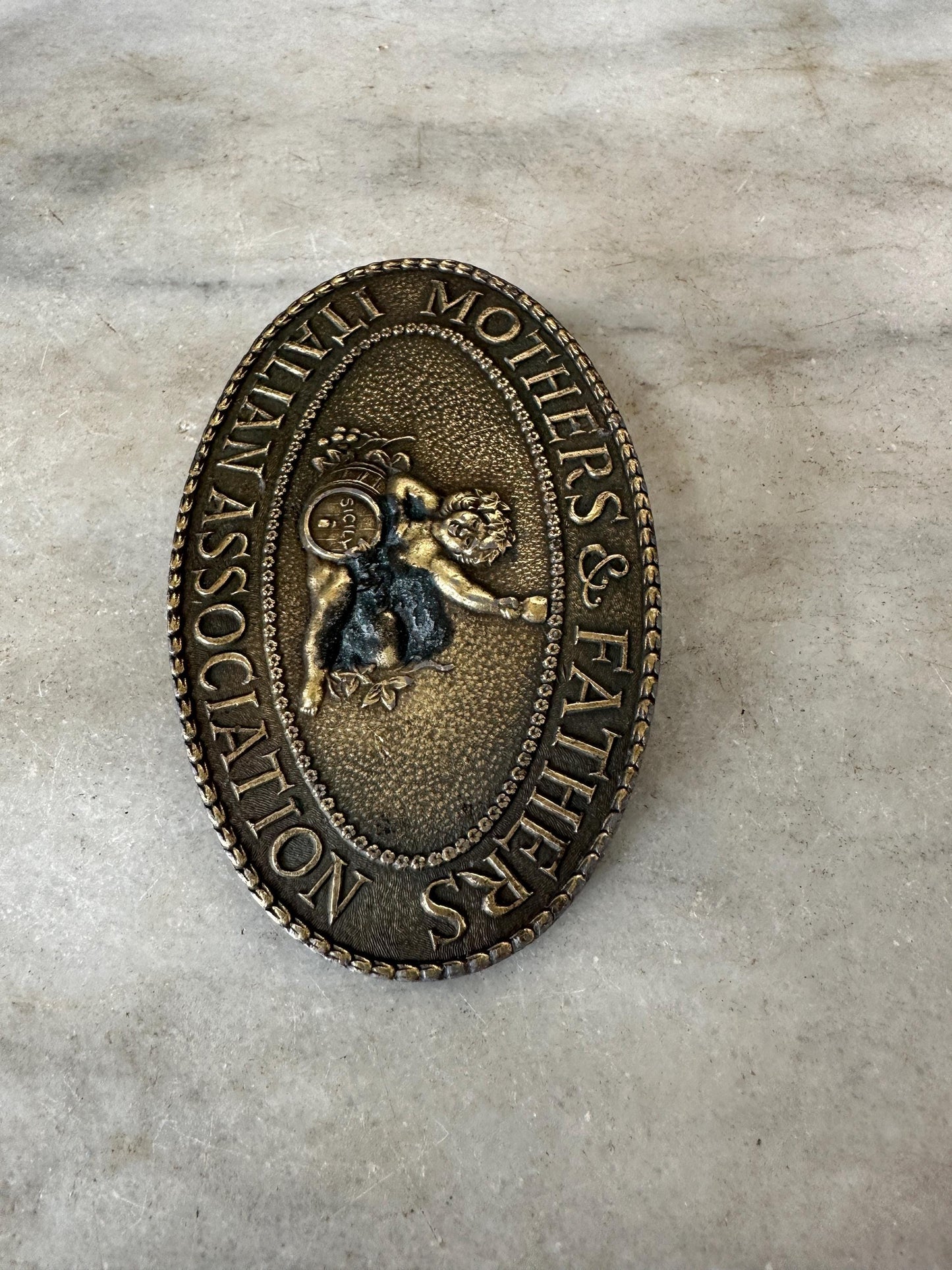 1970s Mothers And Fathers Italian Association Sicily vintage belt buckle, Mafia Italian Association Sicily Sicilian Italy Pride Vintage