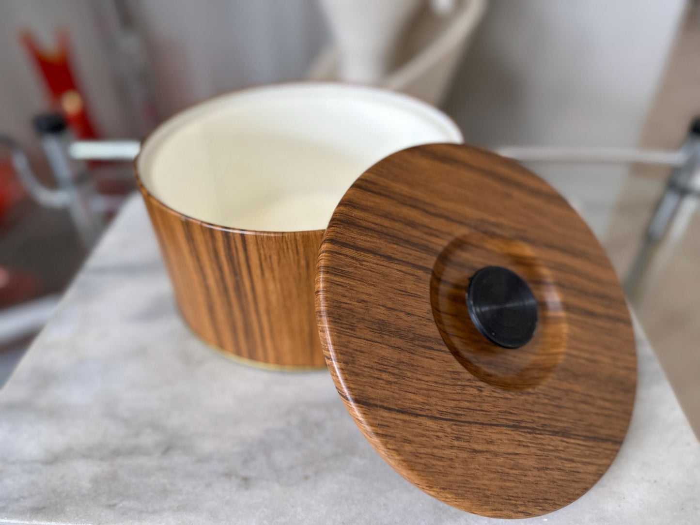 Wood Grain Ice Bucket, Round Guildcraft Ice Box, Vintage Insulated Countertop Storage Box, MCM Retro Barware, Metal Ice Holder