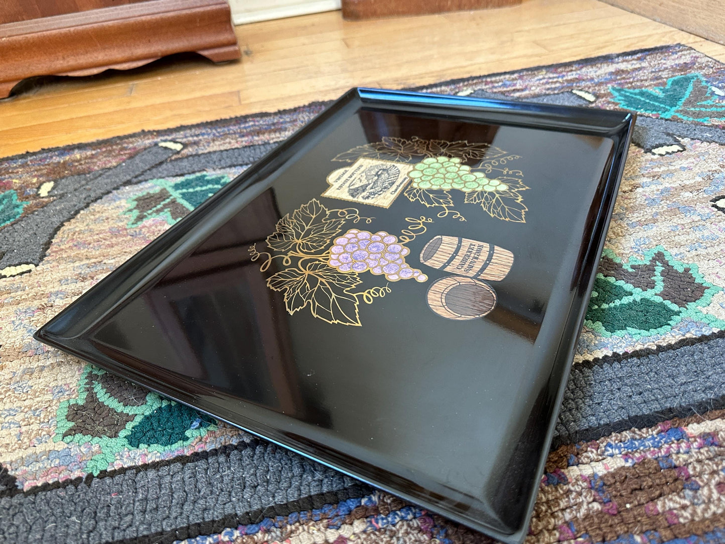 COUROC Tray Featuring Grapes, Wine Label and Barrel - Californiaoc Tray Featuring Grapes, Wine Label and Barrel - California | MCM COURO