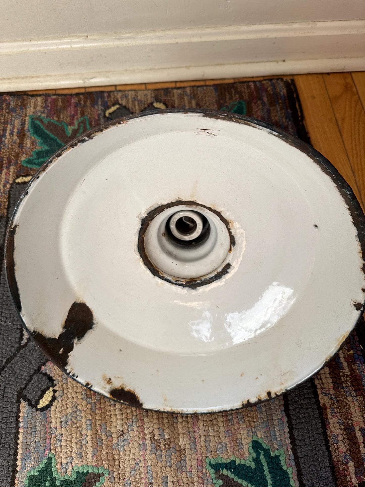 Vintage 1960s Dark Green Enamel Industrial Pendant Light (13.5” x 11.5”)