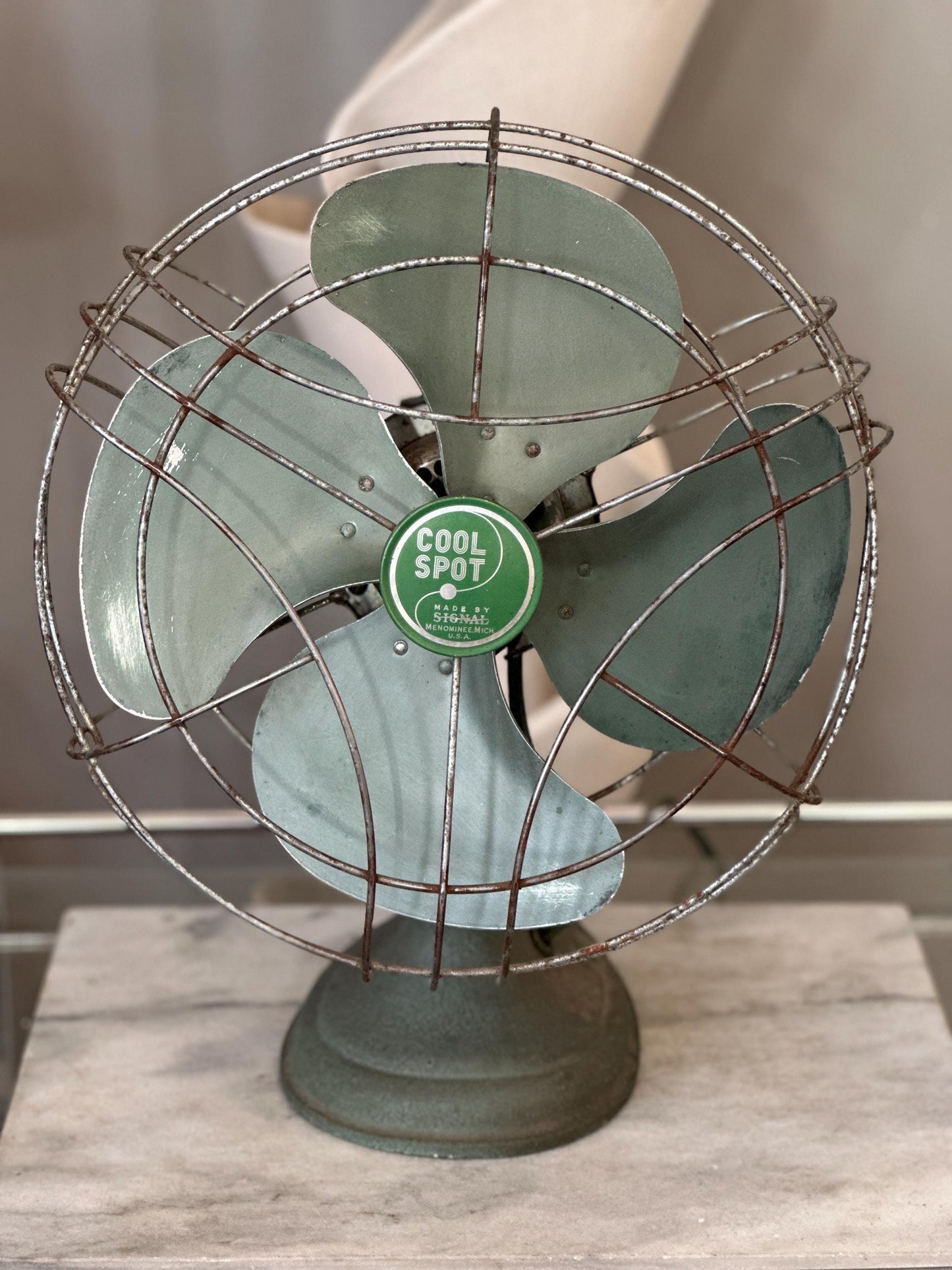 Vintage Cool Slot Metal Fan |Made by Signal | Menominee Mich, USA | Industrial Cage Fan | Works