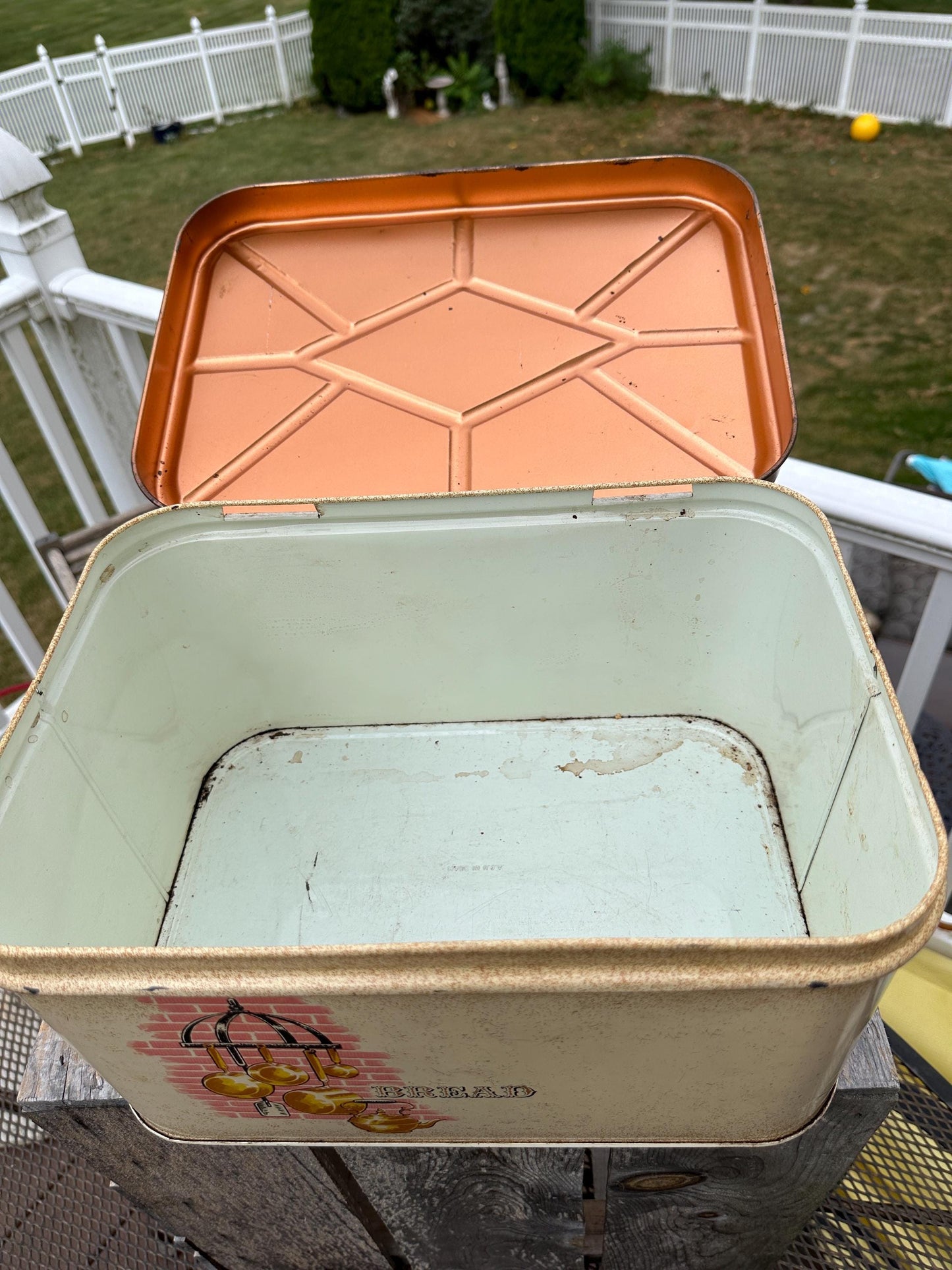 Vintage Metal Faux Copper Lid Bread Storage Box | Coller Lots and Lans | Vintage Kitchen | Container Made In USA