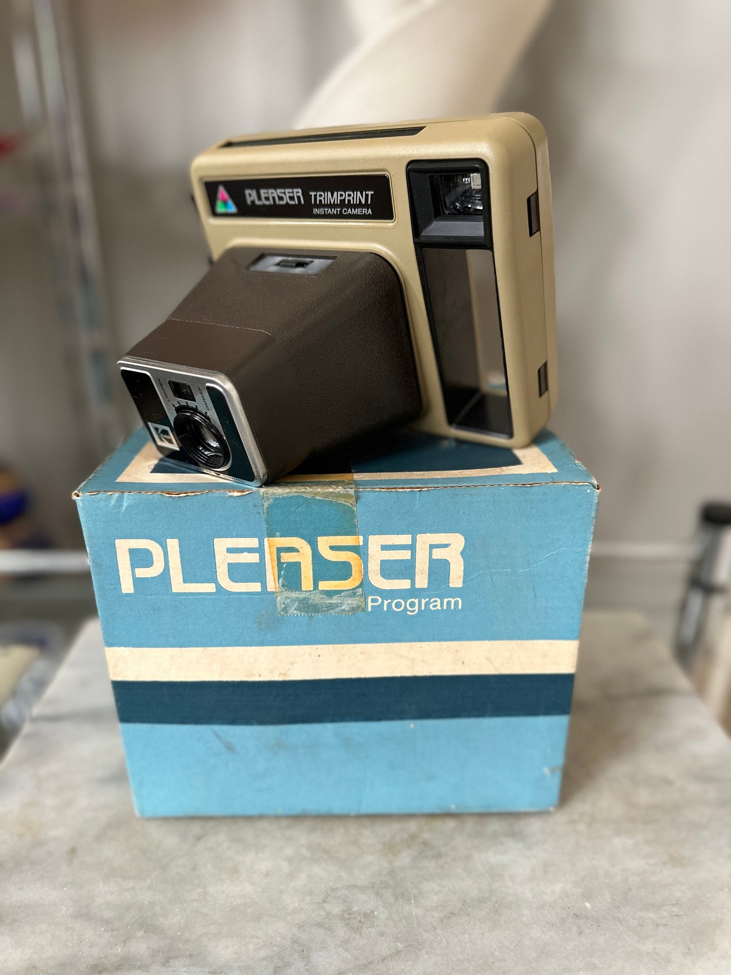 Vintage 70’s Kodak Pleaser Instant Camera