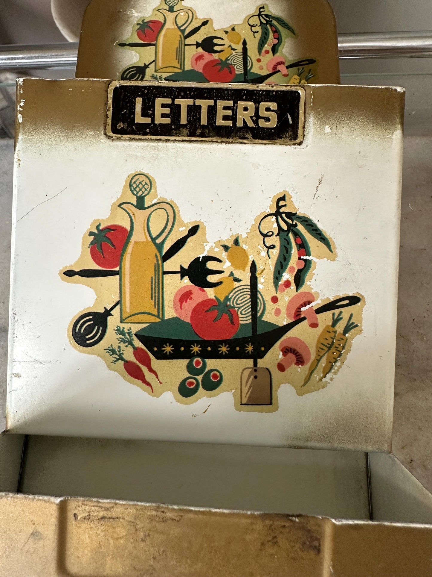 Vintage Mid Century 1950s Letter Bill Holder Wall Hanging ~ MCM Kitchenware Design | Tin Litho