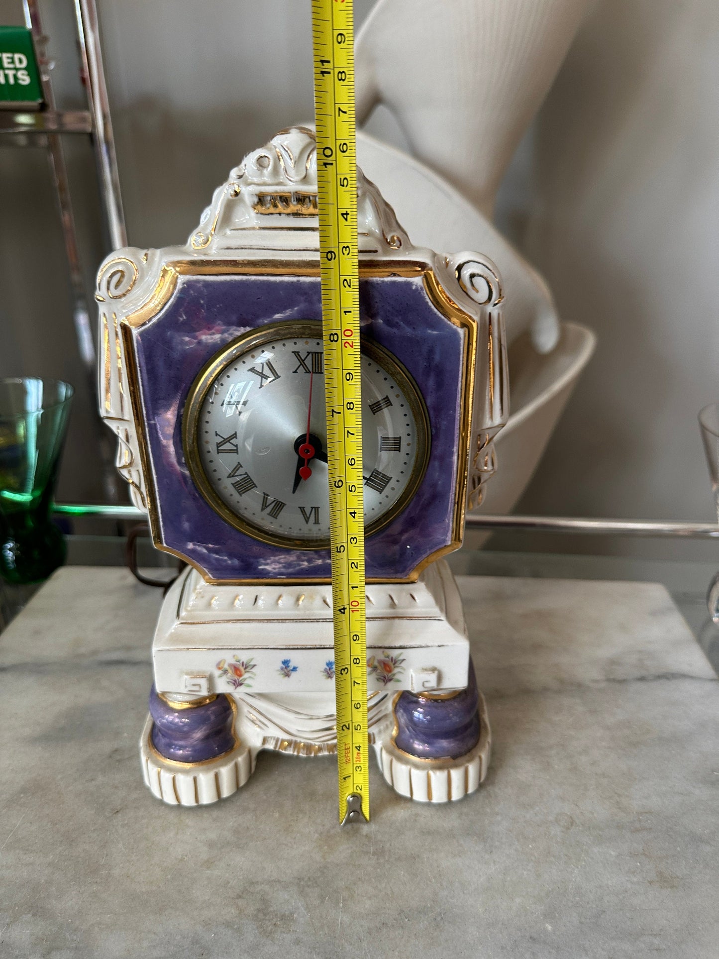 Vintage Ceramic 1940 Mantel Clock Oxford metal spinning co