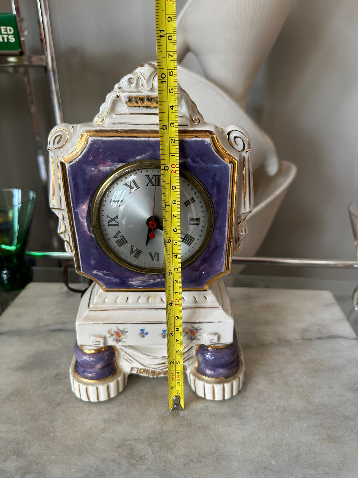Vintage Ceramic 1940 Mantel Clock Oxford metal spinning co