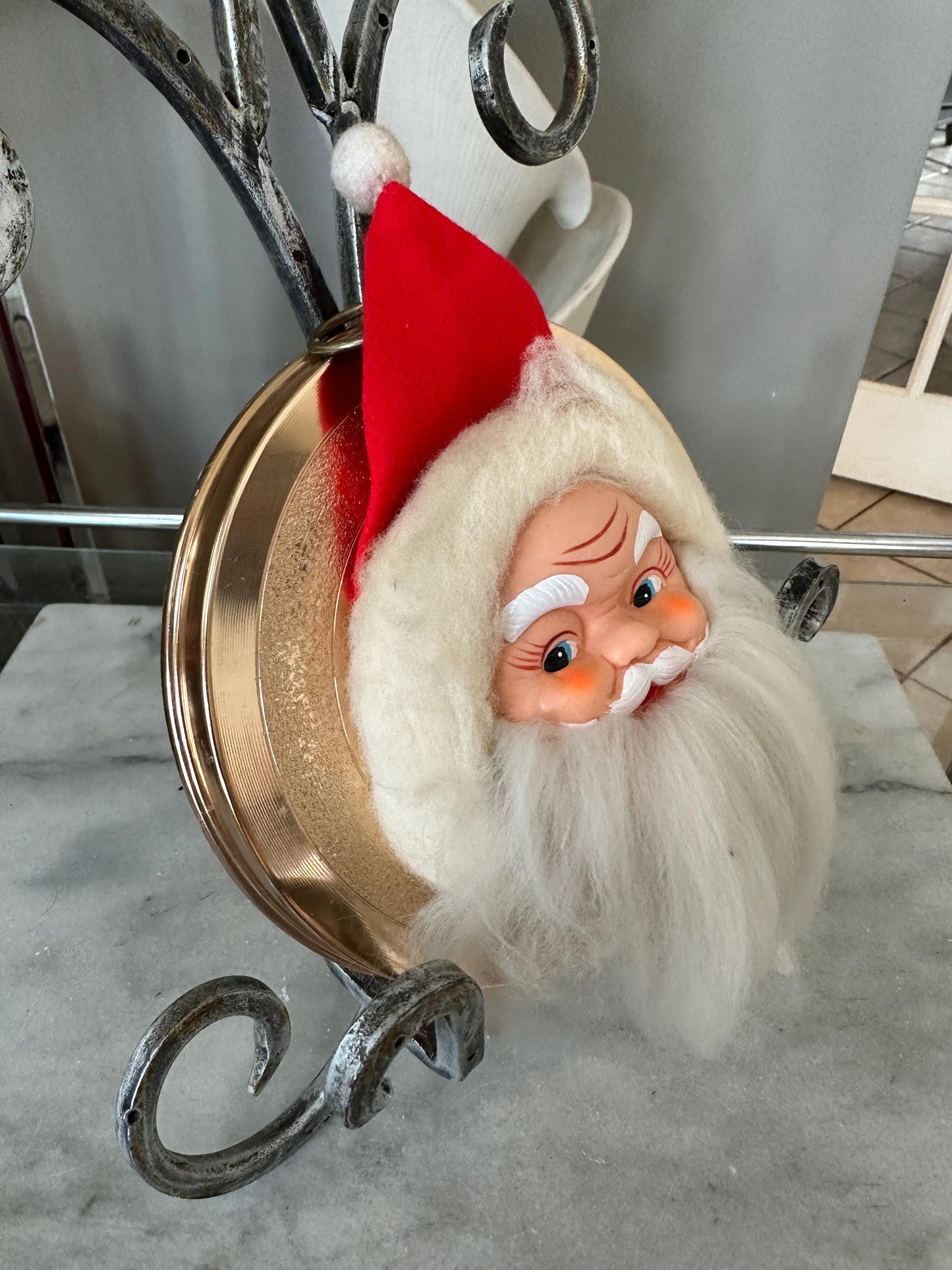 Vintage Kitschy Santa Wreath: Rubber Face, Spun Cotton Beard (For Display Only)