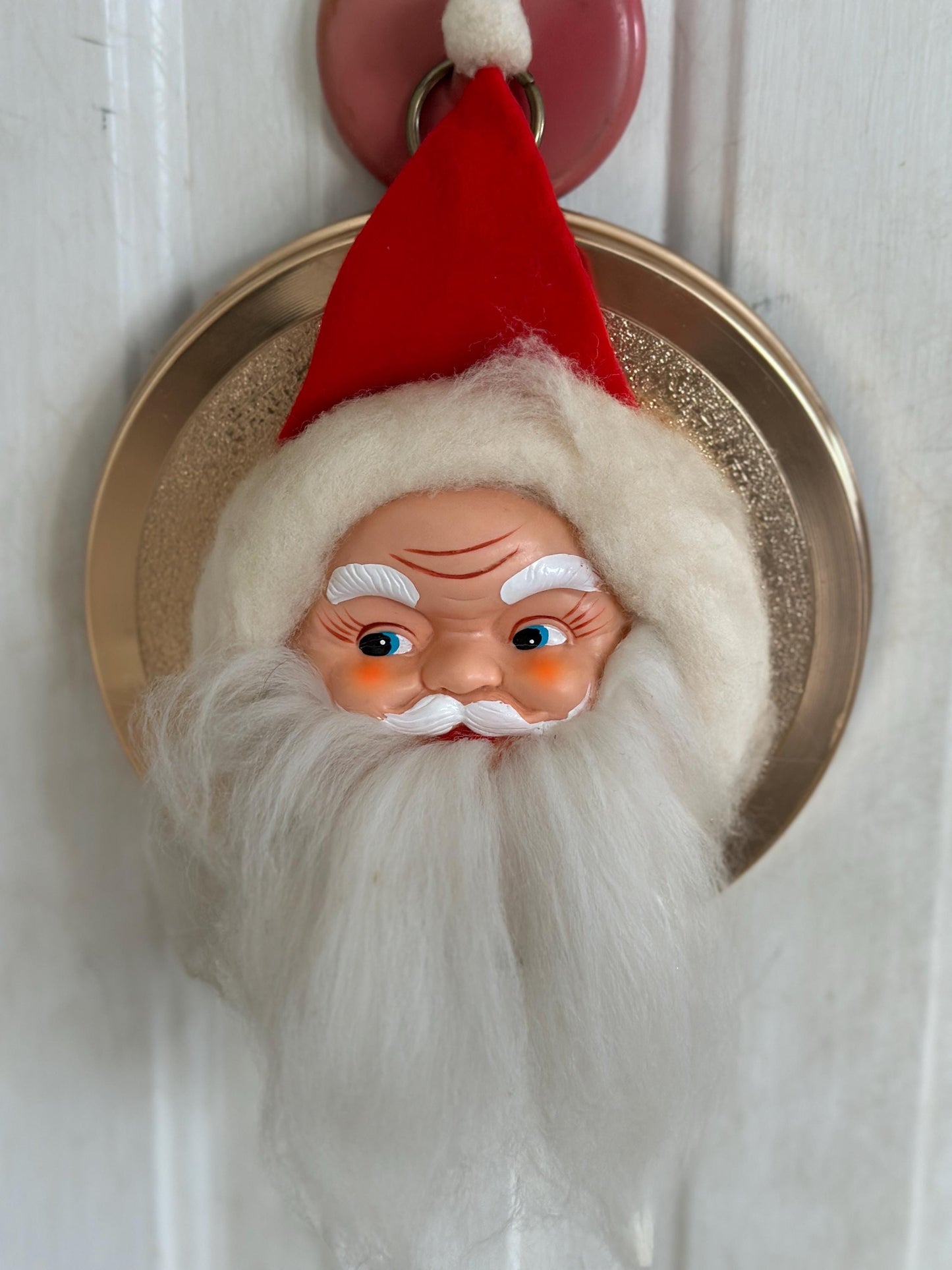 Vintage Kitschy Santa Wreath: Rubber Face, Spun Cotton Beard (For Display Only)