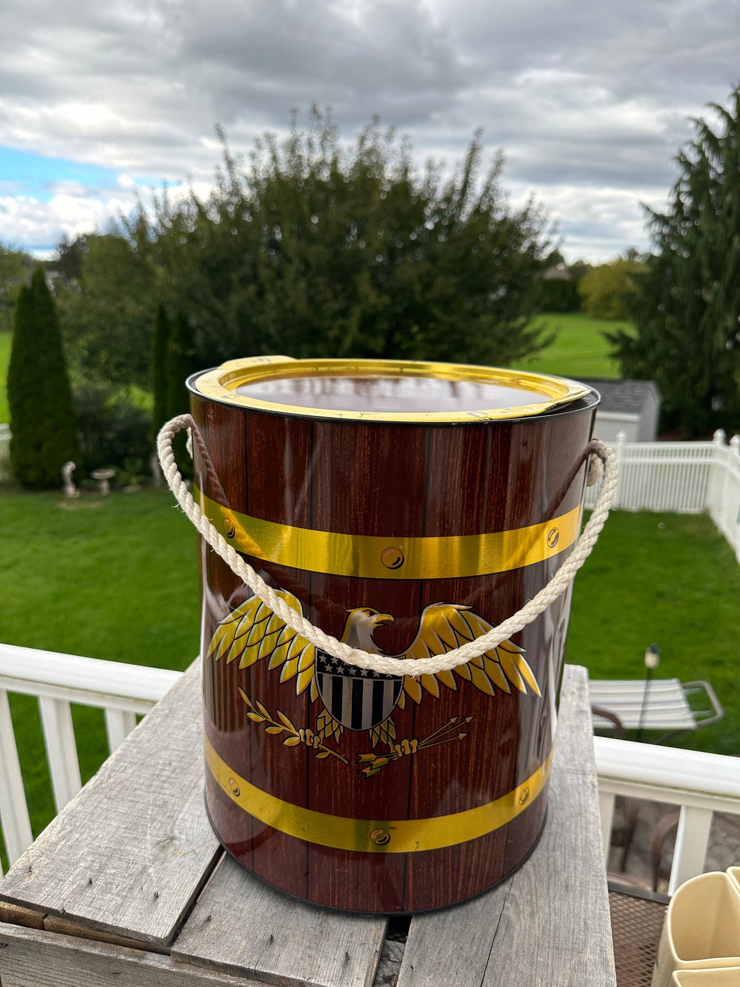 Vintage 1967 Metal Eagle Drum Cooler – Retro Carry Cooler, Movie Prop