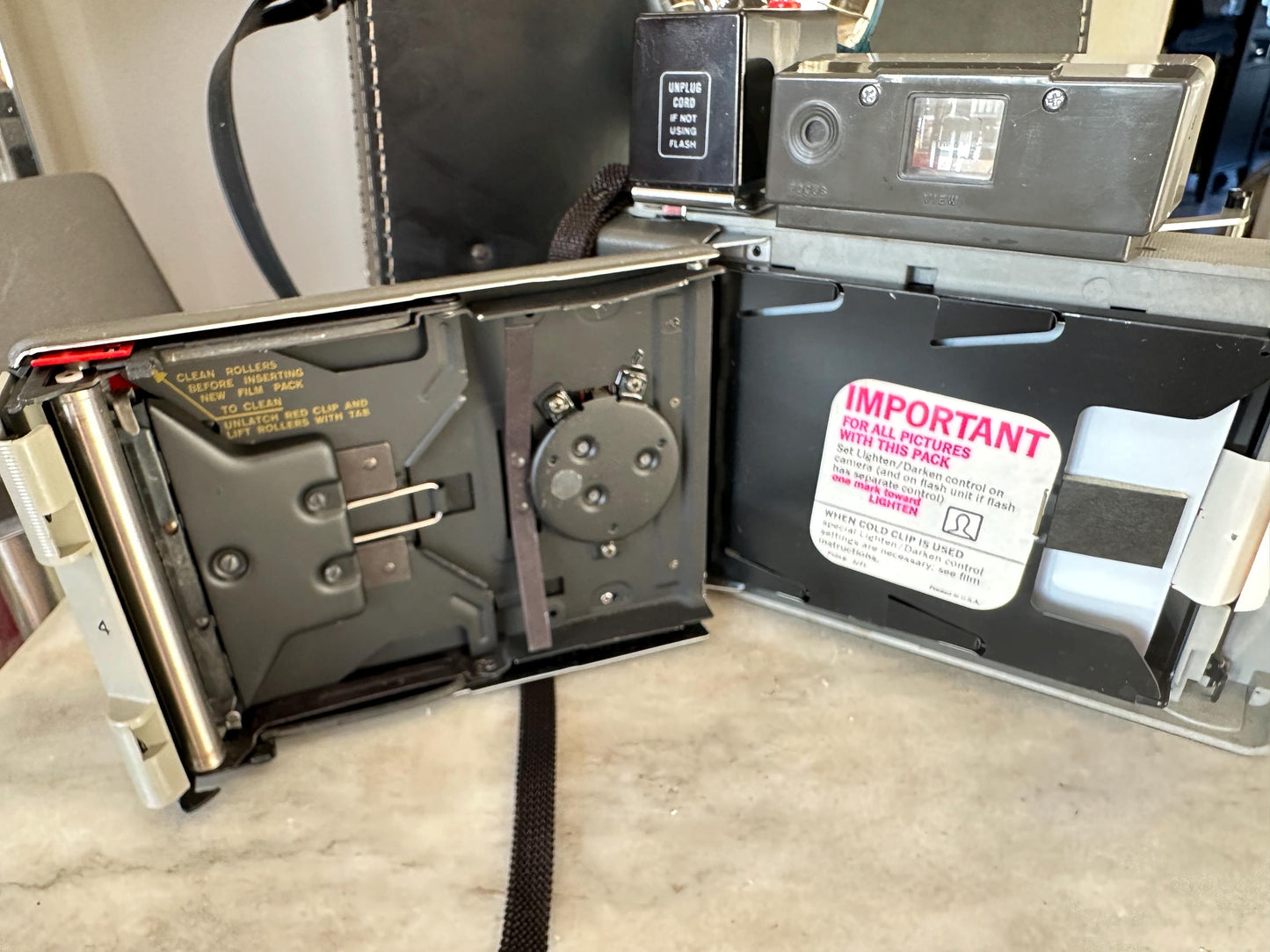Vintage Polaroid Model 330 Land Camera with Flash, Bag & Manuals