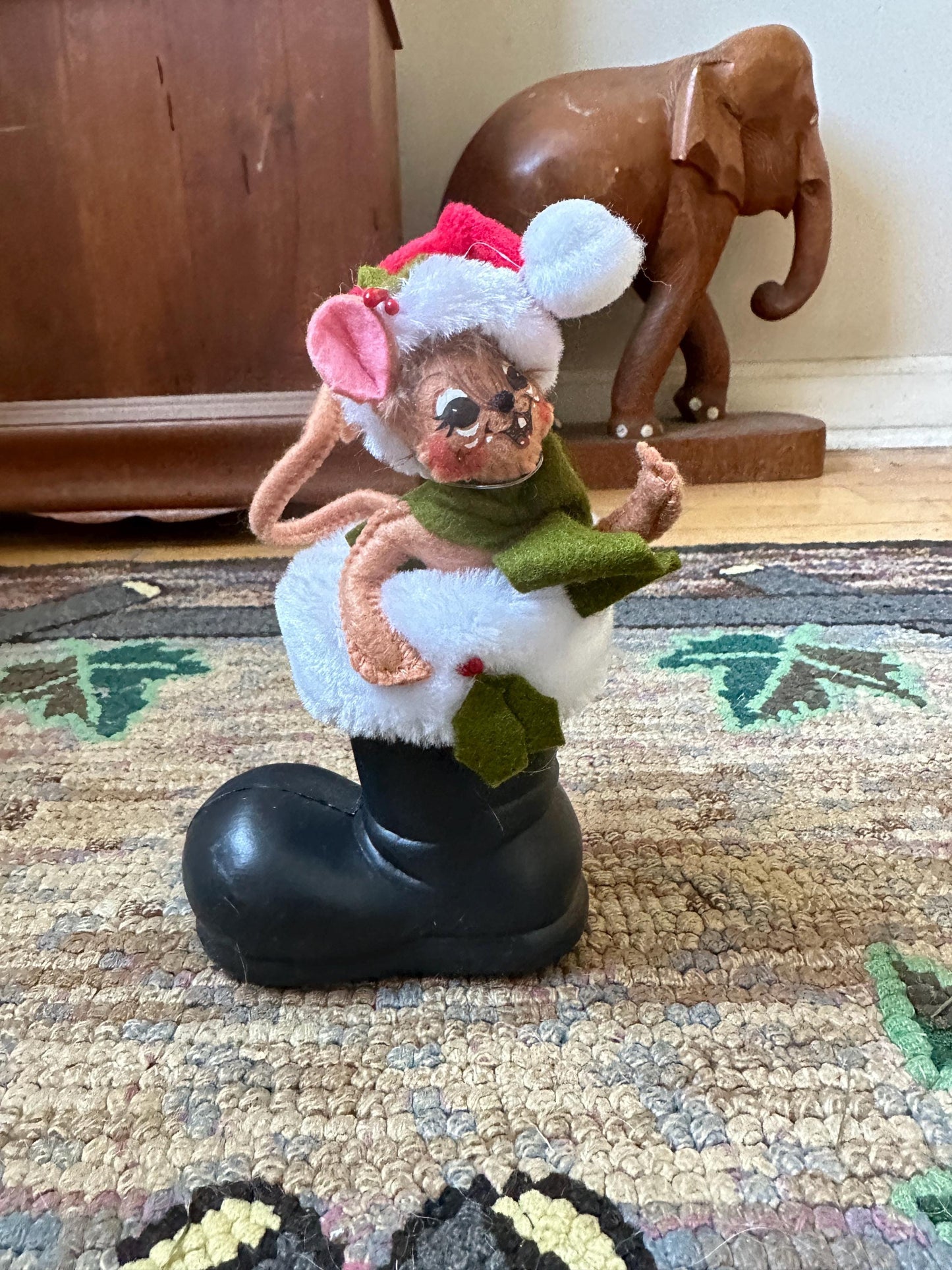 Annalee Christmas 5” Mouse In Santa Boot - Holiday Decor