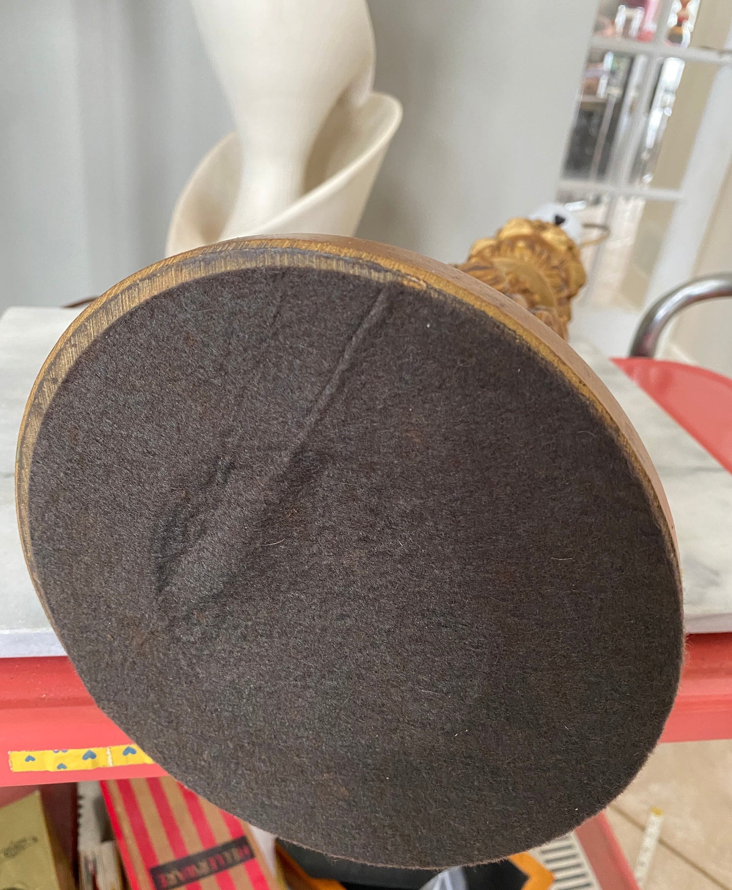 Vintage Underwriters Laboratory Gold Gilded Carved Wooden Lamp | Hollywood Regency Style | Mid Century Lighting