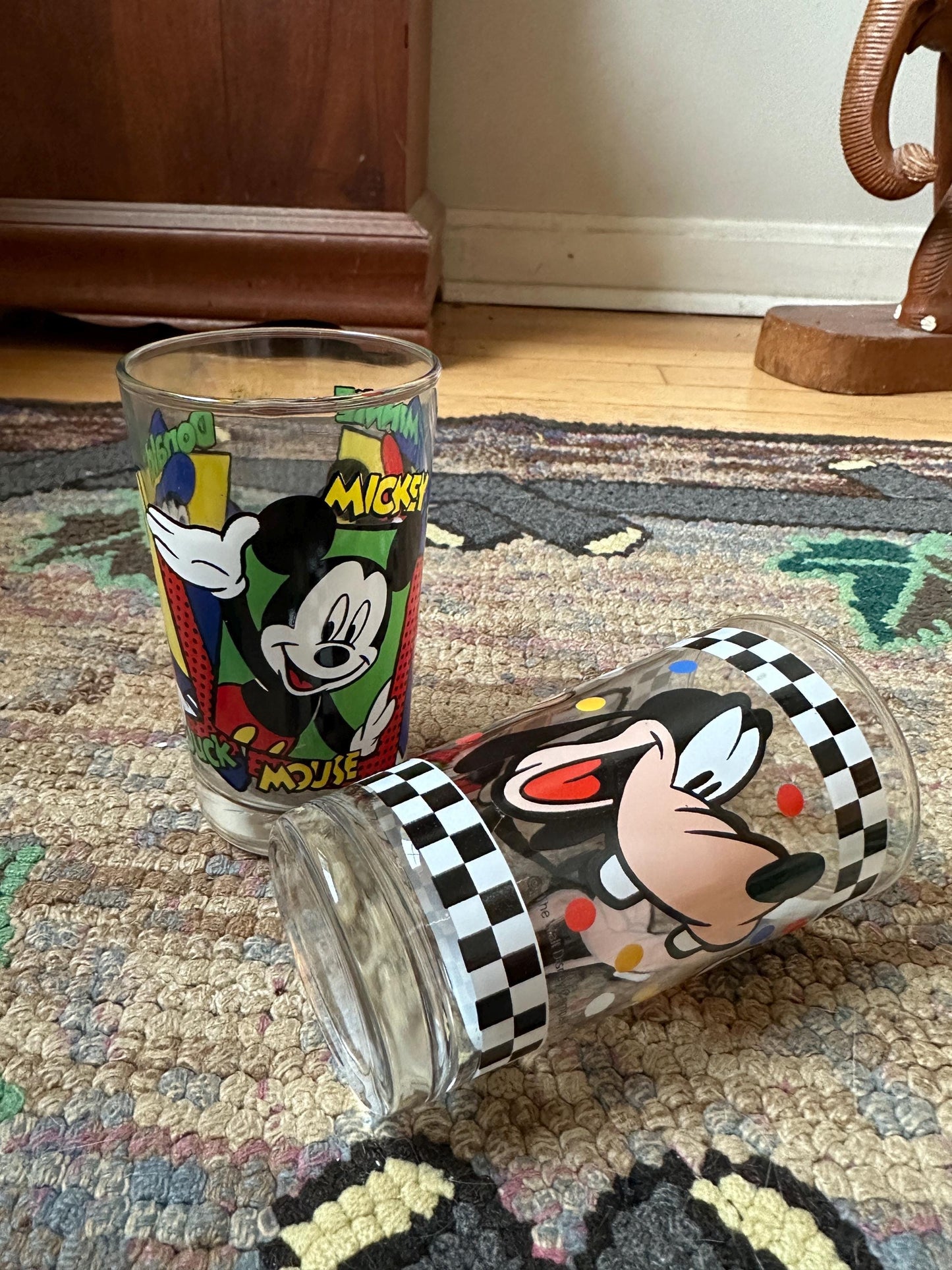 Vintage Disney Mickey/Minnie Mouse/Donald Duck Drinking Glass and Goofy Drinking Glass Set of 2