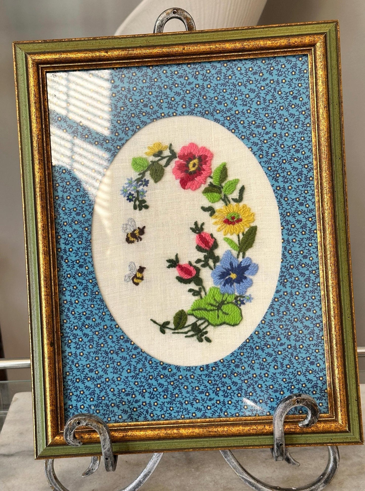 Vintage Janlynn Crewel Embroidery | Framed Floral & Bee Needlework