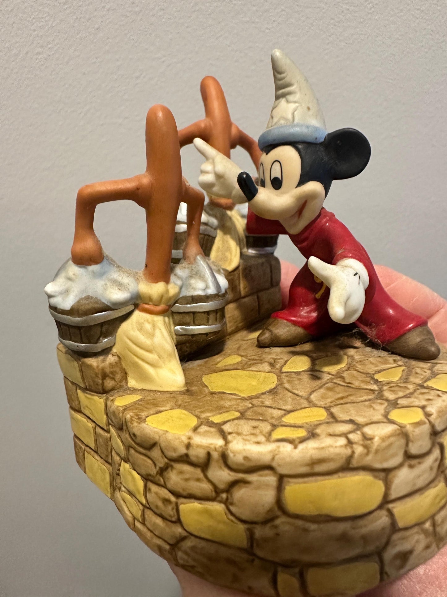 Disney Sorcerer Apprentice Music Box – Fantasia Mickey Mouse & Brooms – Ceramic – 3.5” Tall – Made in Taiwan – Vintage 1980's