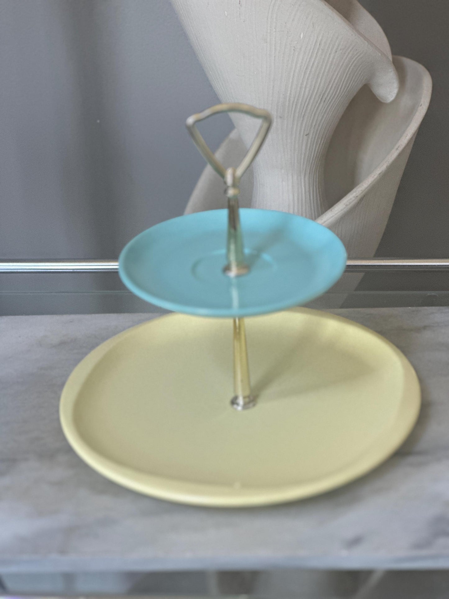 Handcrafted Vintage Boonton Melamine 2-Tier Serving Stand – Blue & Yellow Tidbit Tray – Mid-Century Modern Dessert Display