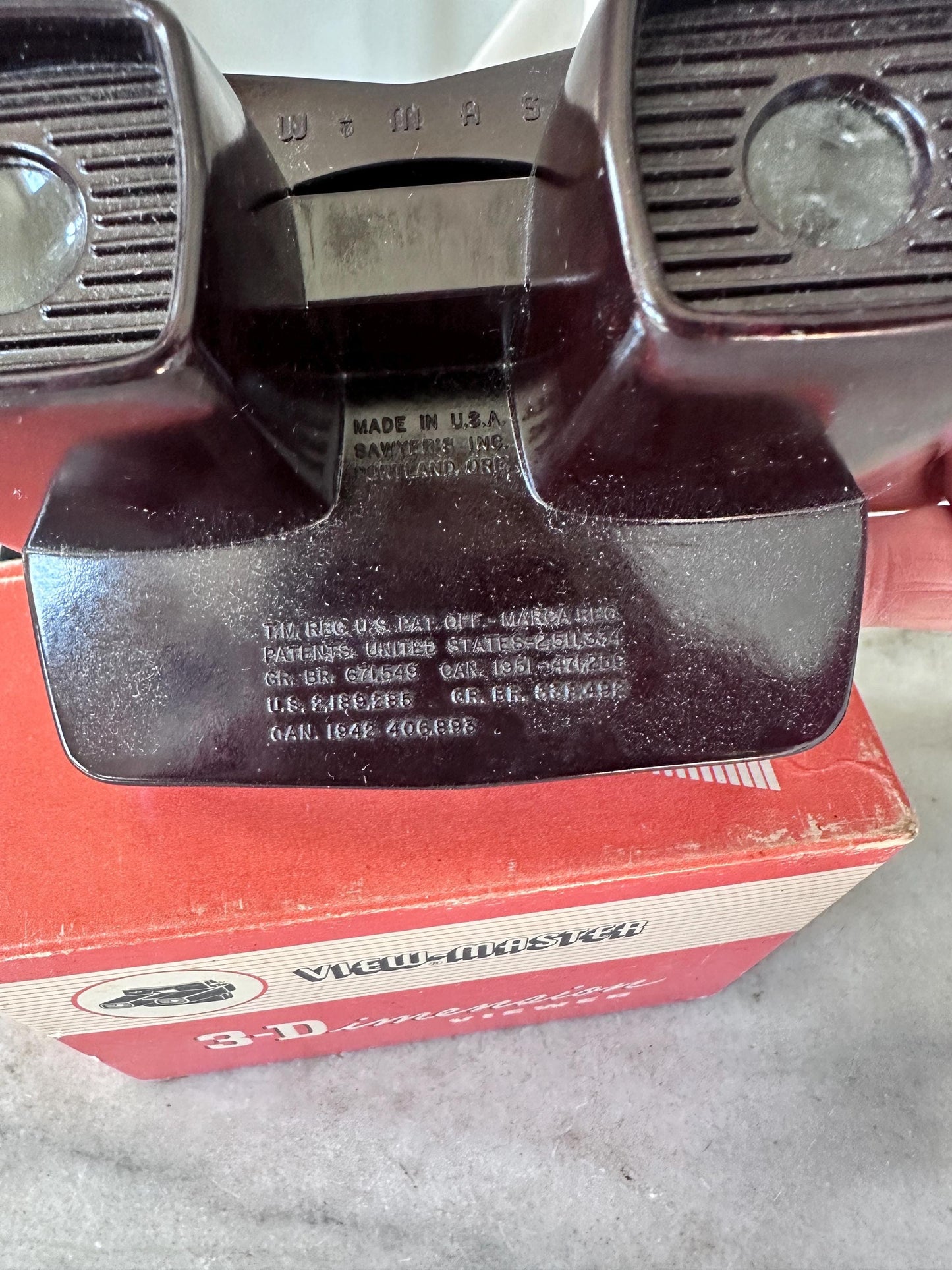 Sawyer VIEW-MASTER Stereoscope | Brown Bakelite | Portland Oregon | Original Box