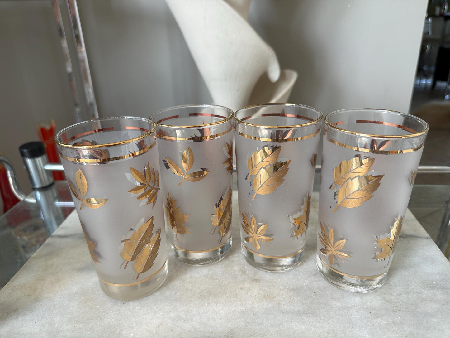 Mcm Gold Leaf Frosted Libby Glass Decanter & Cocktail Glasses with Gold Leaves, Vintage Barware, Frosted Gold Leaf, Hollywood Regency