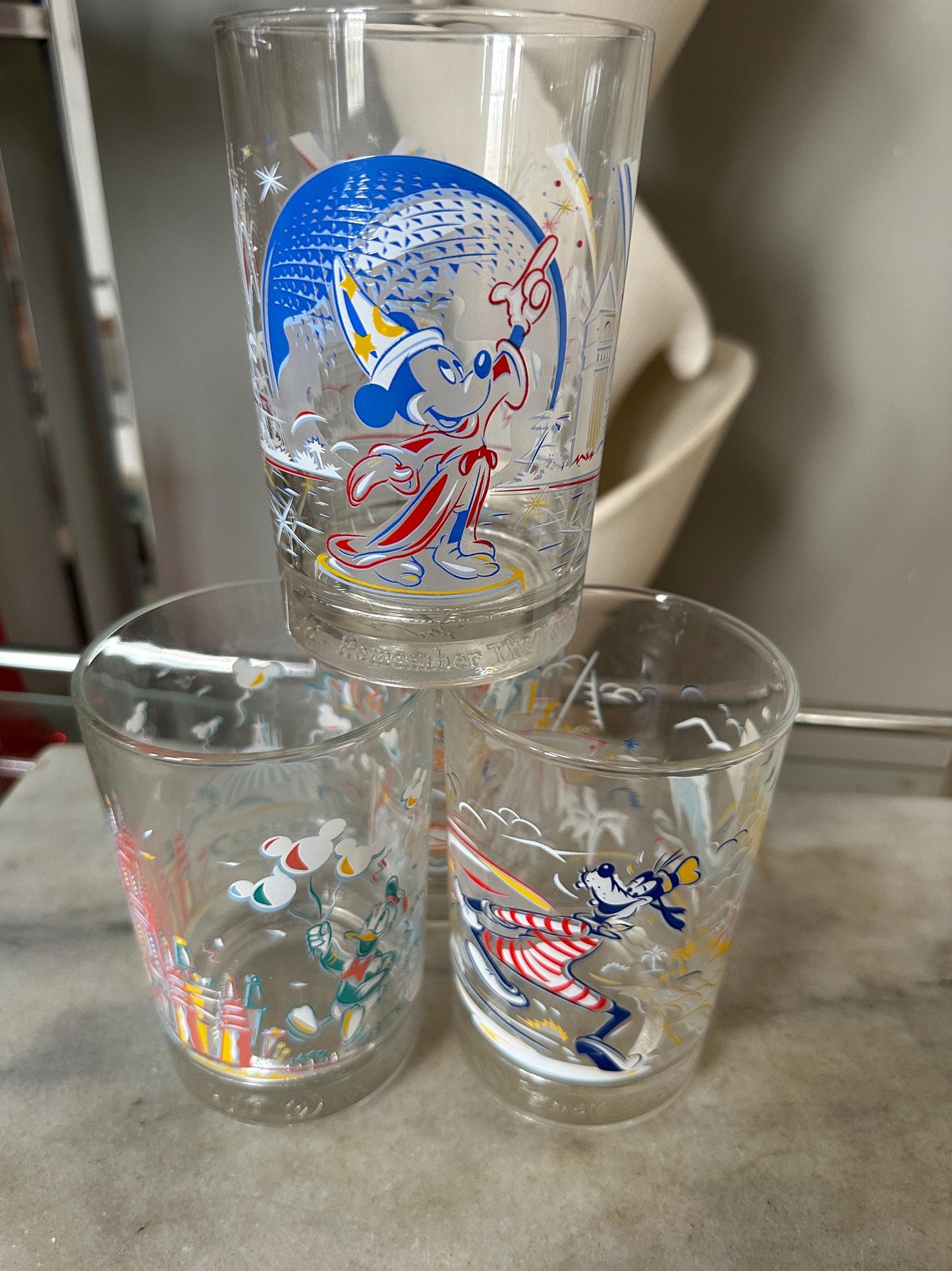 Walt Disney World Remember The Magic 25th Anniversary Glasses | Set of 4 | Mickey Mouse, Donald Duck, Goffy, Lumiere