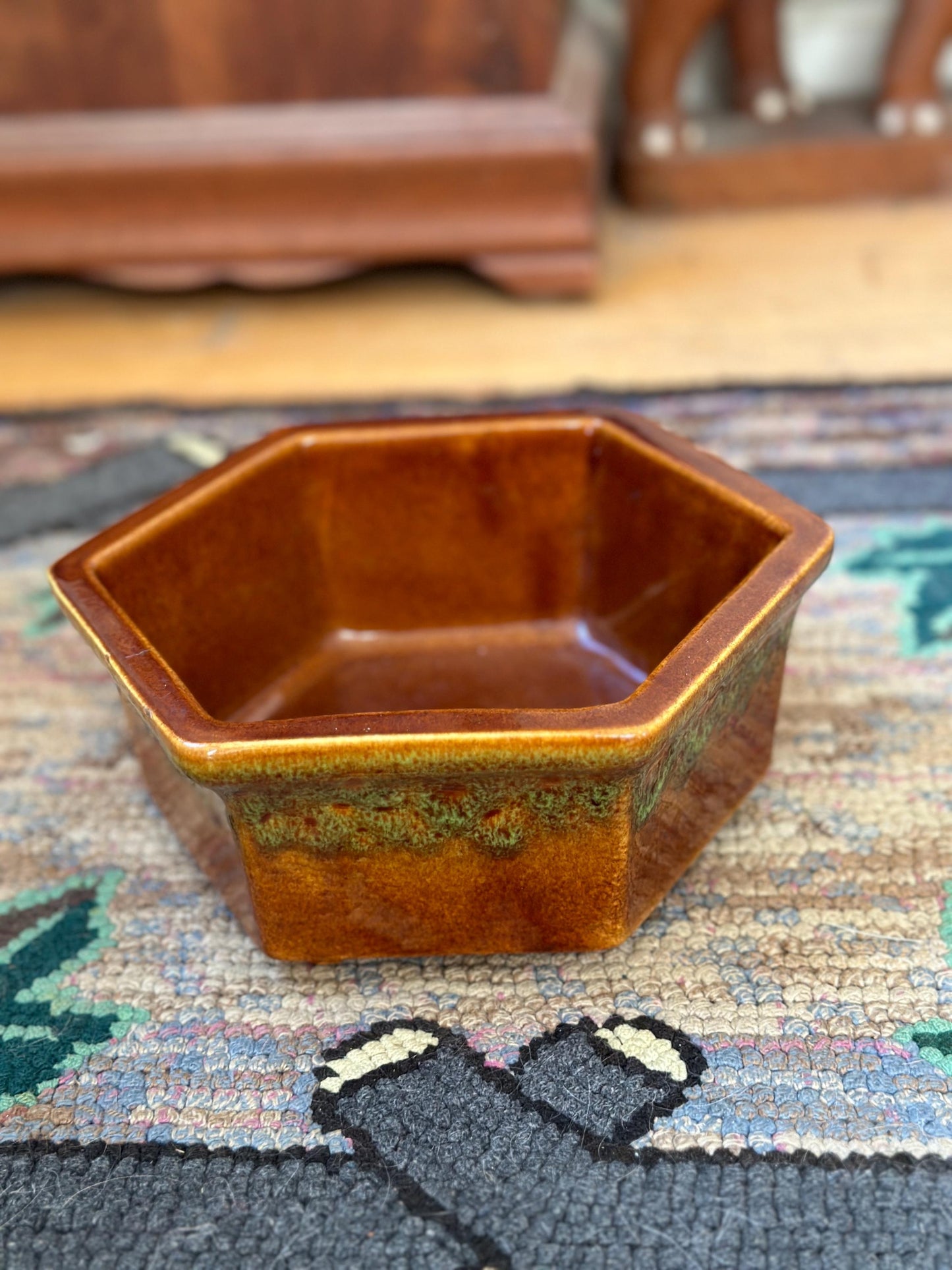 Haeger Pottery Planter #4003 USA, Hexagonal Brown Variegated Drip Glaze Pot, 6 Sided Pottery, 3.5” T x 9” W