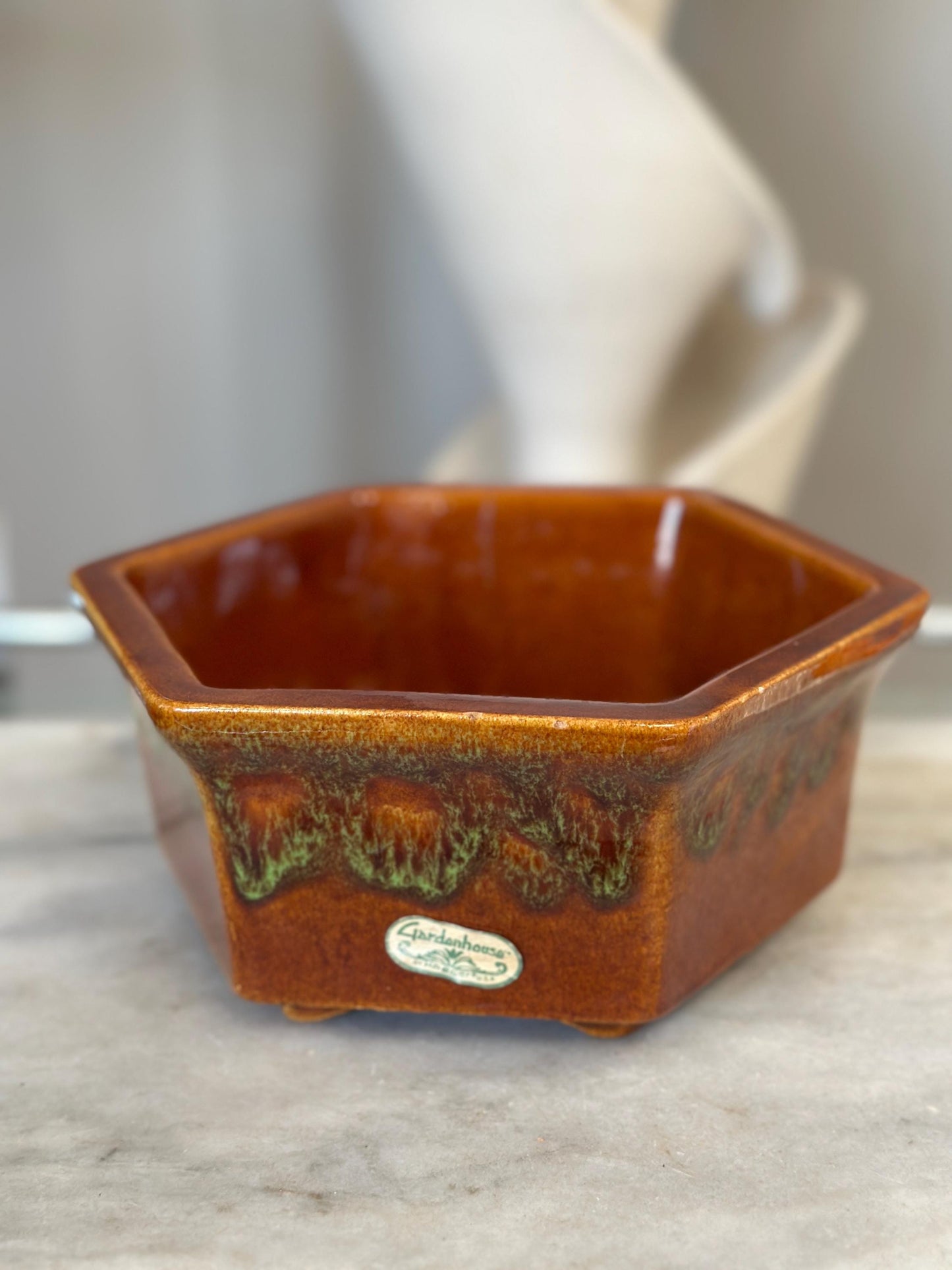 Haeger Pottery Planter #4003 USA, Hexagonal Brown Variegated Drip Glaze Pot, 6 Sided Pottery, 3.5” T x 9” W