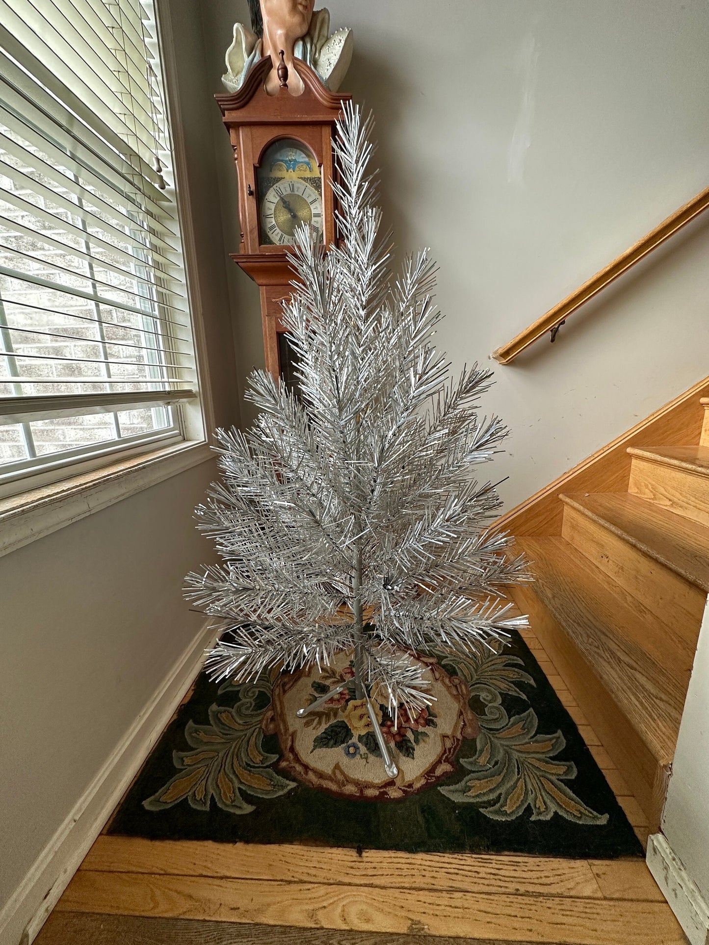 Vintage Silver Forest 4.5’ Stainless Aluminum Christmas Tree with Wooden Pole, Tripod & 57 Branches | Original Box