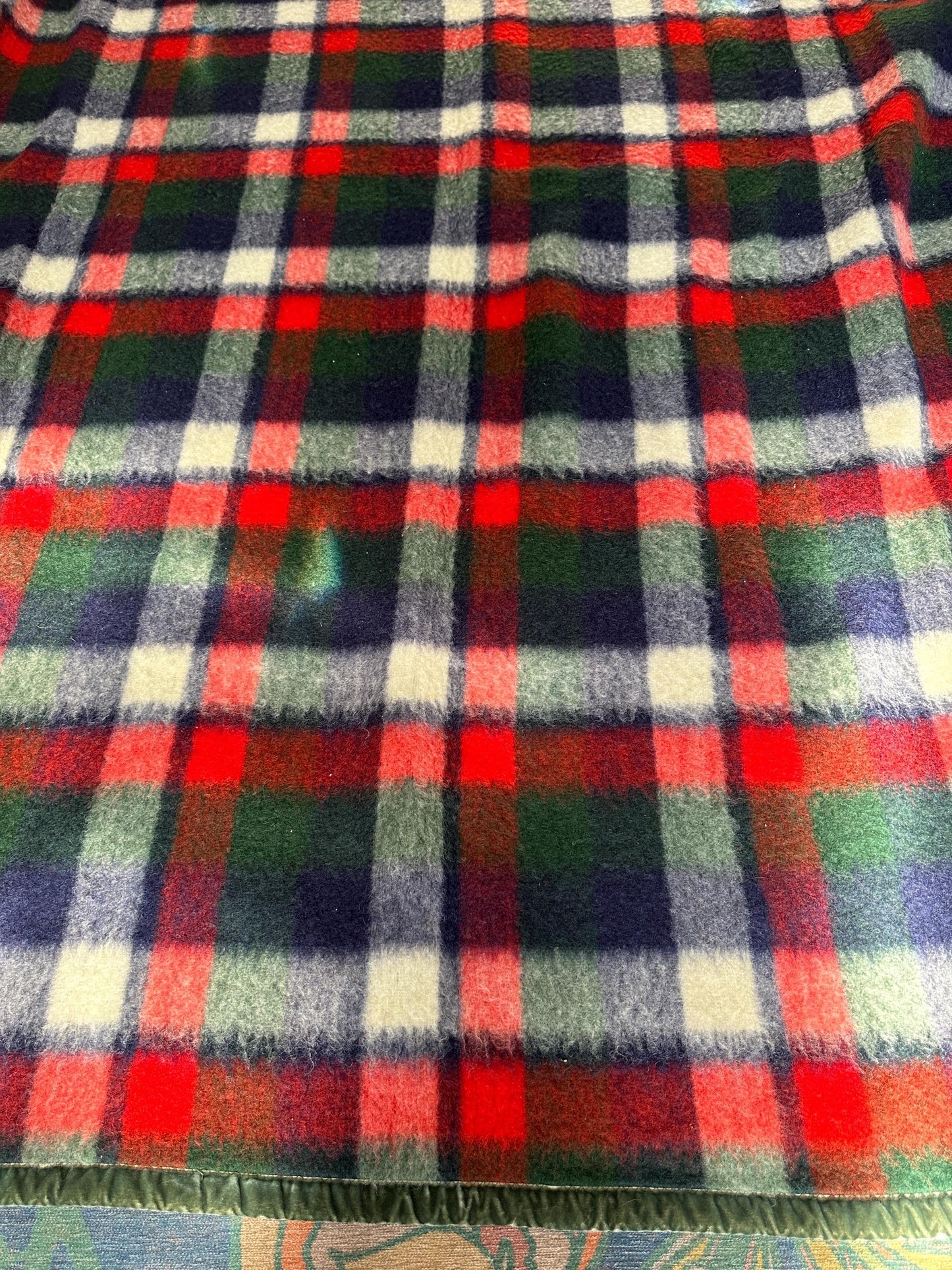 Lebber Vintage wool plaid blanket 100% pure new wool from Aabe | 90” x 90”