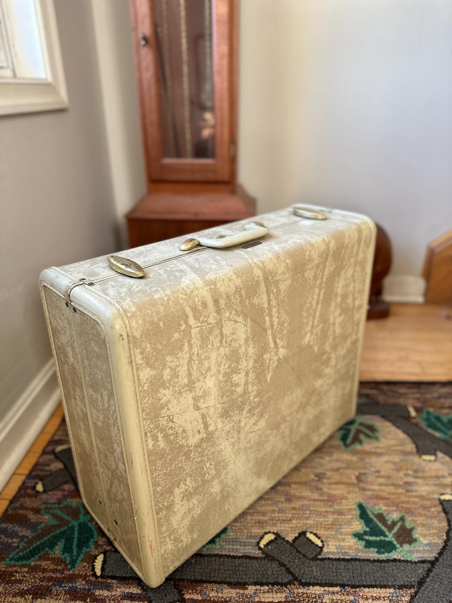 Vintage ~Samsonite Suitcase~Tan Marble ~#4551~Shwayder Bros Hard Case Luggage | Prop Piece