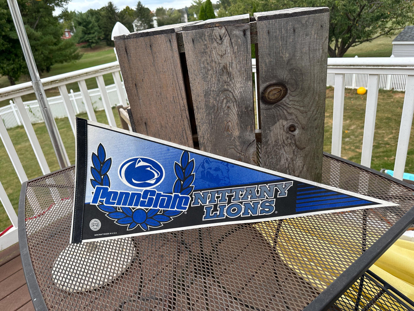 1990s Penn State Nittany Lions NCAA Felt Pennant