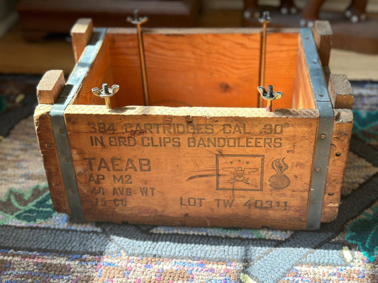 US Army Cal .30 Ball AN-M2 Wood Flaming Bomb Ammo Crate, Militaria, Industrial Decor