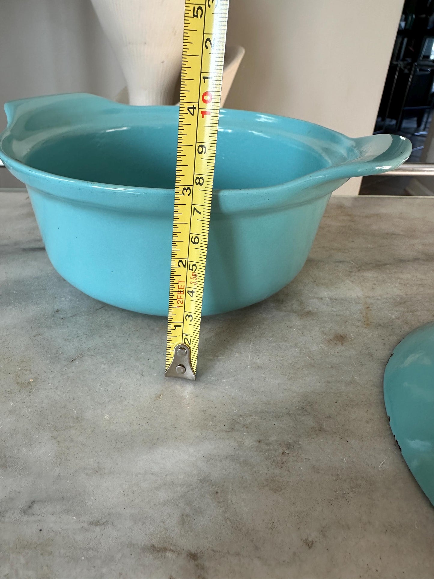 Vintage Prizer Ware Turquoise Enamel Cast Iron Dutch Oven: Mid-Century Cookware