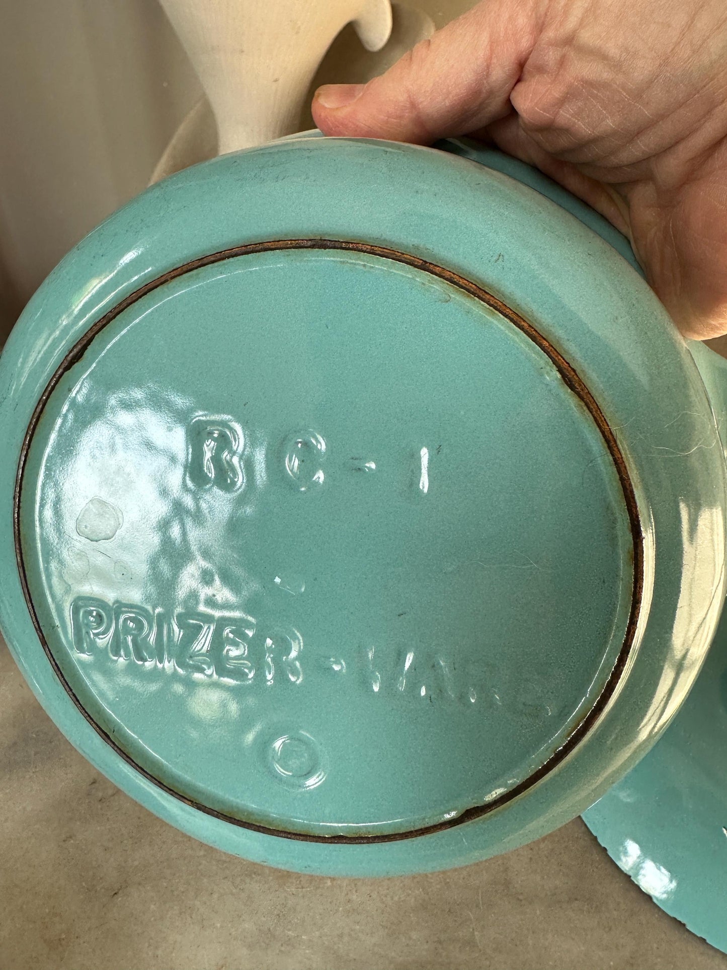 Vintage Prizer Ware Turquoise Enamel Cast Iron Dutch Oven: Mid-Century Cookware