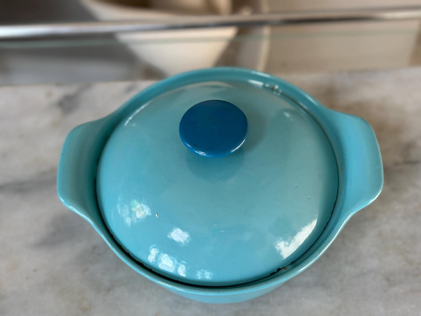 Vintage Prizer Ware Turquoise Enamel Cast Iron Dutch Oven: Mid-Century Cookware