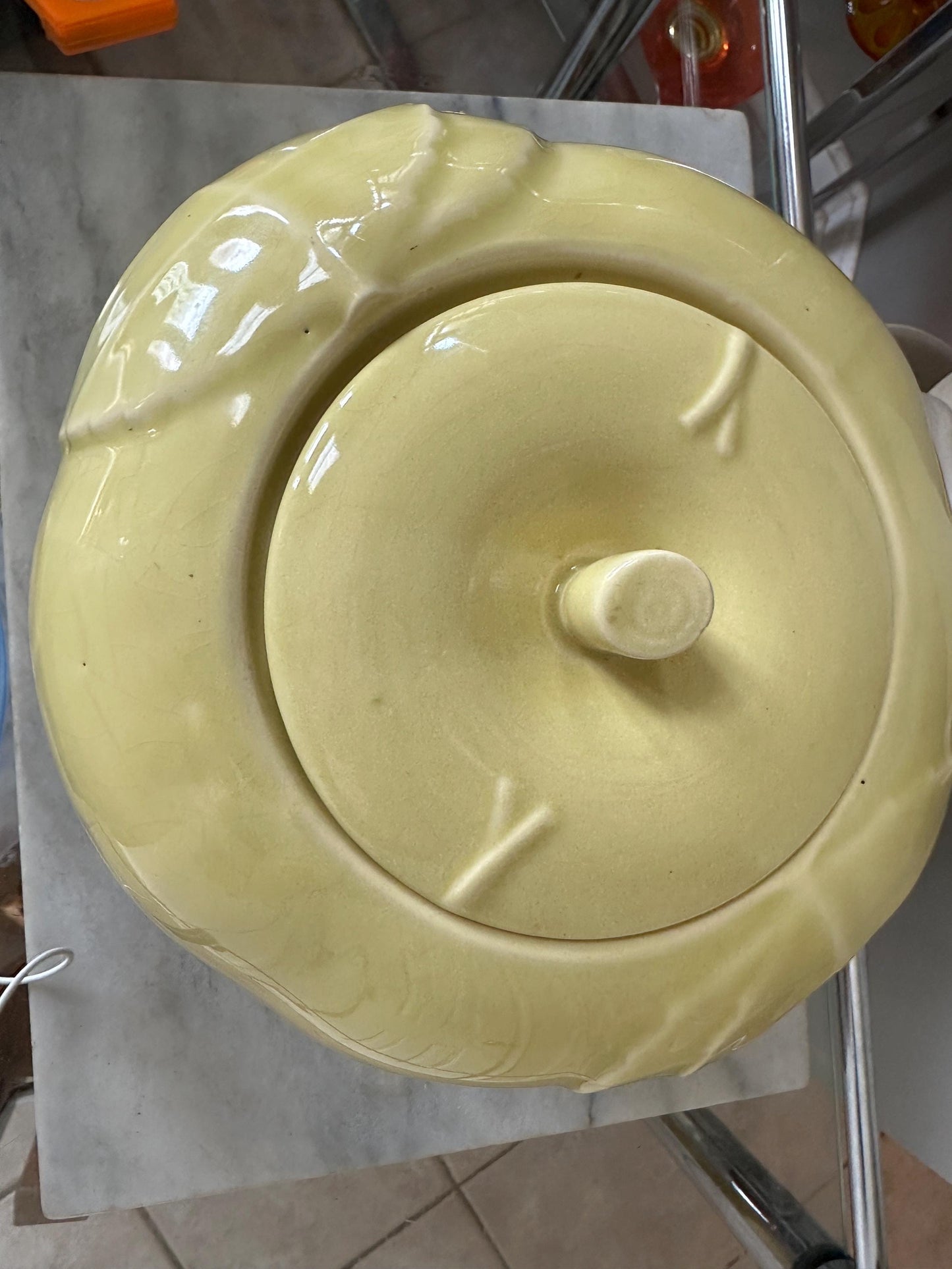 Rare* Yellow Hull Pottery Blushing Apple 1940's Mid Century Cookie Jar