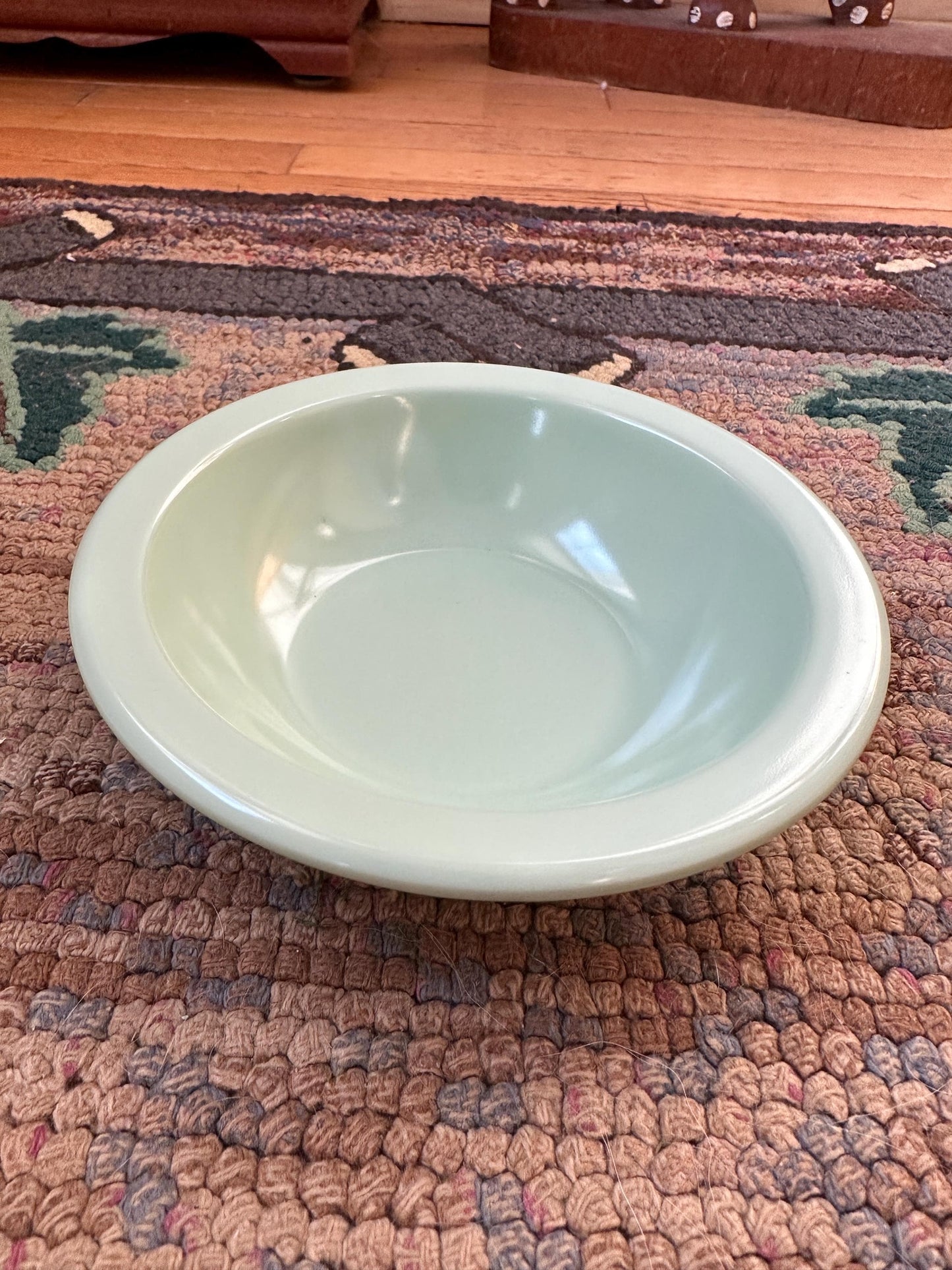 Vintage Texas Ware Melmac Bowls: Pastel Green Retro Kitchenware, Set of 4