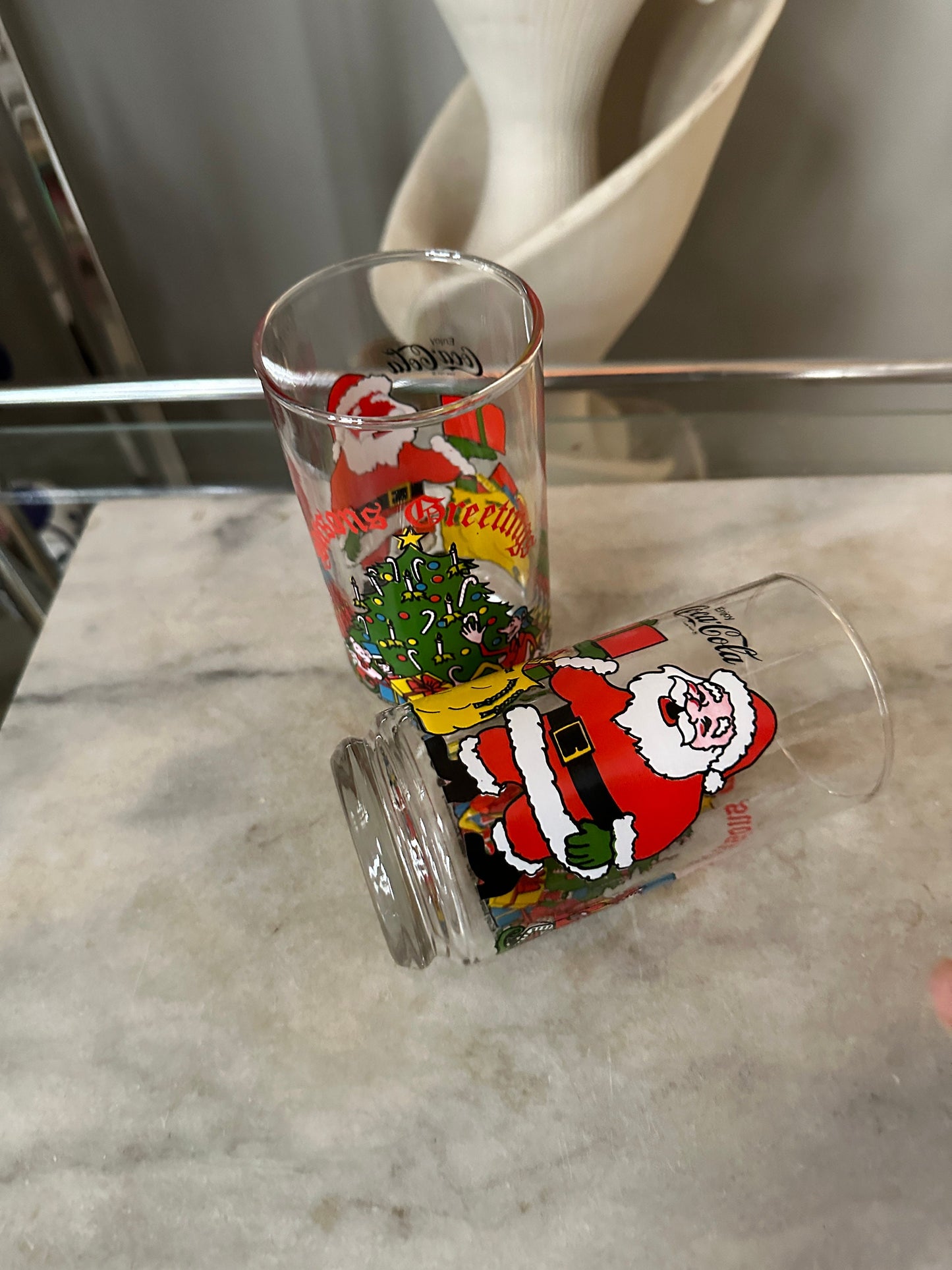 Coca Cola Vintage Glasses Set Of 2 Santa Claus Christmas Tree Drinking Glasses