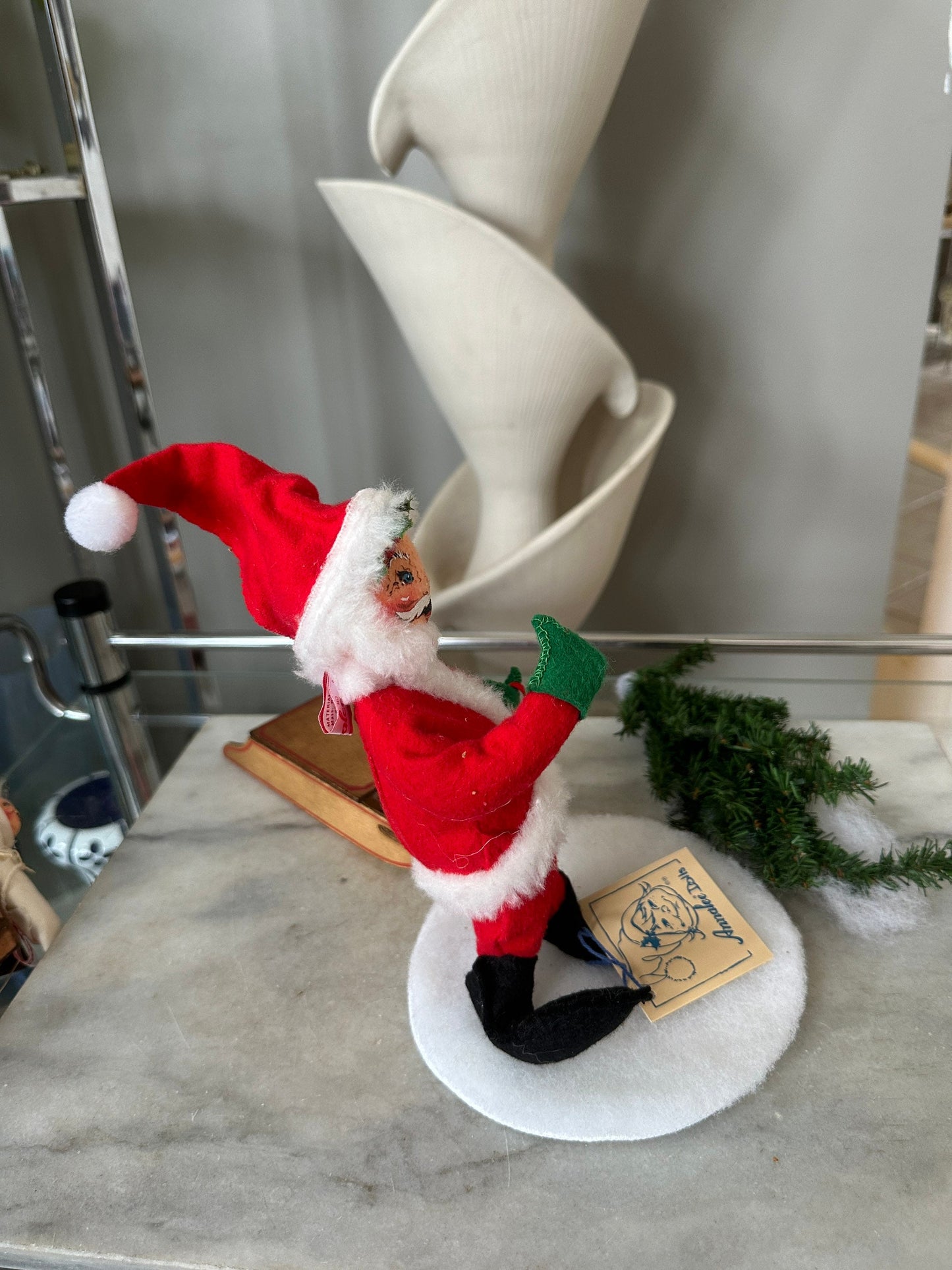 1994 Annalee Santa pulling sleigh with tree