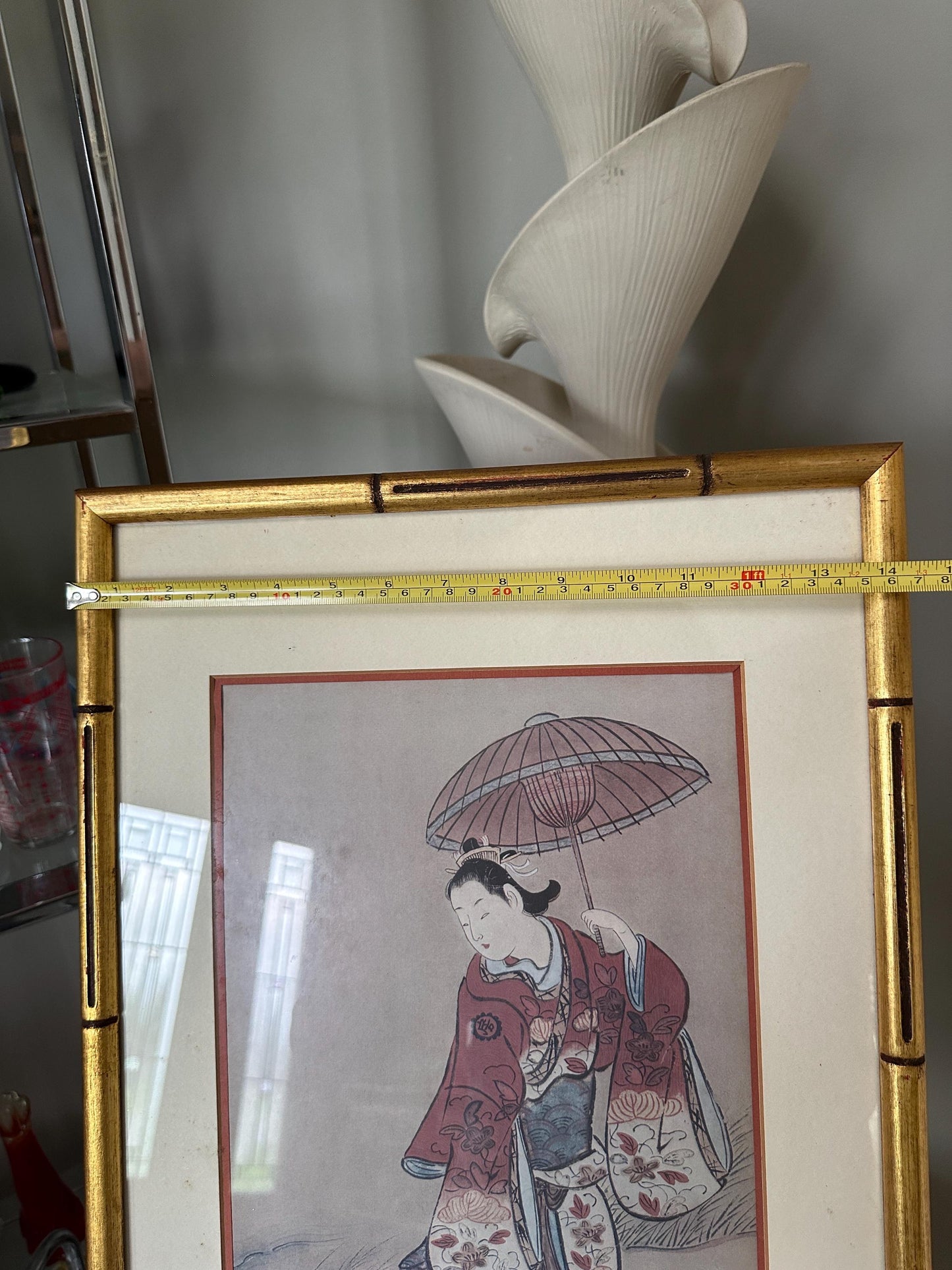 Ukiyo-e Woodblock Print: Woman with Umbrella - Torii Kiyonobu Reproduction