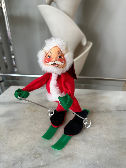 Vintage ANNALEE Skiing Santa Claus Vintage CHRISTMAS Mobilitee 1963 w/ Tags, kitschy