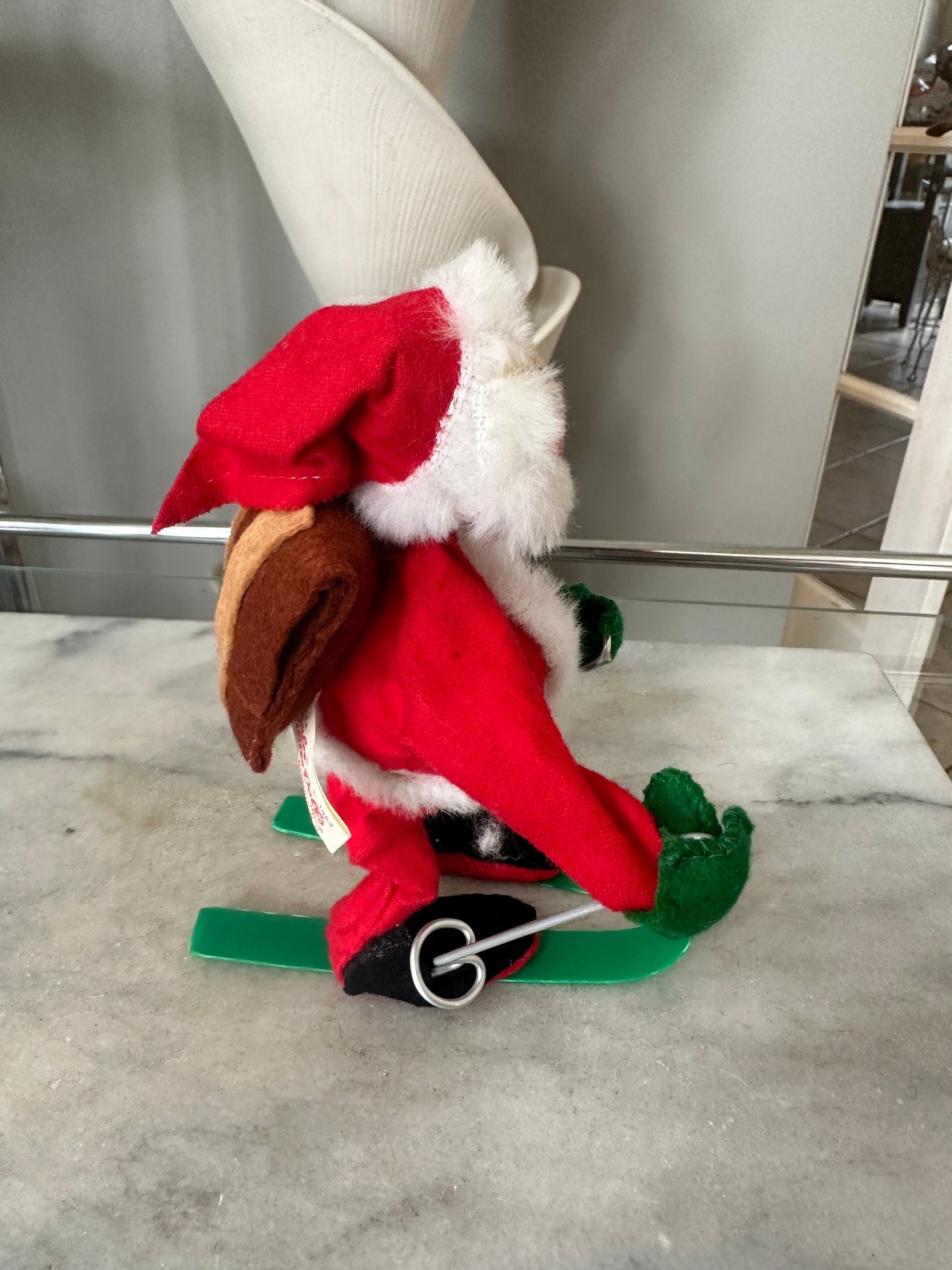 Vintage ANNALEE Skiing Santa Claus Vintage CHRISTMAS Mobilitee 1963 w/ Tags, kitschy