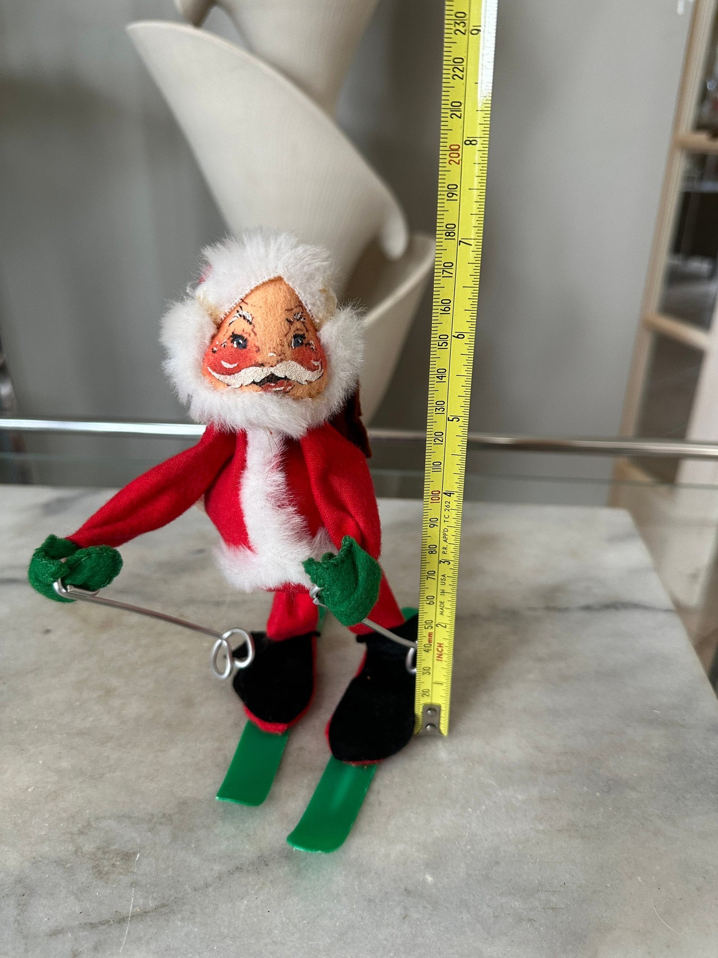 Vintage ANNALEE Skiing Santa Claus Vintage CHRISTMAS Mobilitee 1963 w/ Tags, kitschy