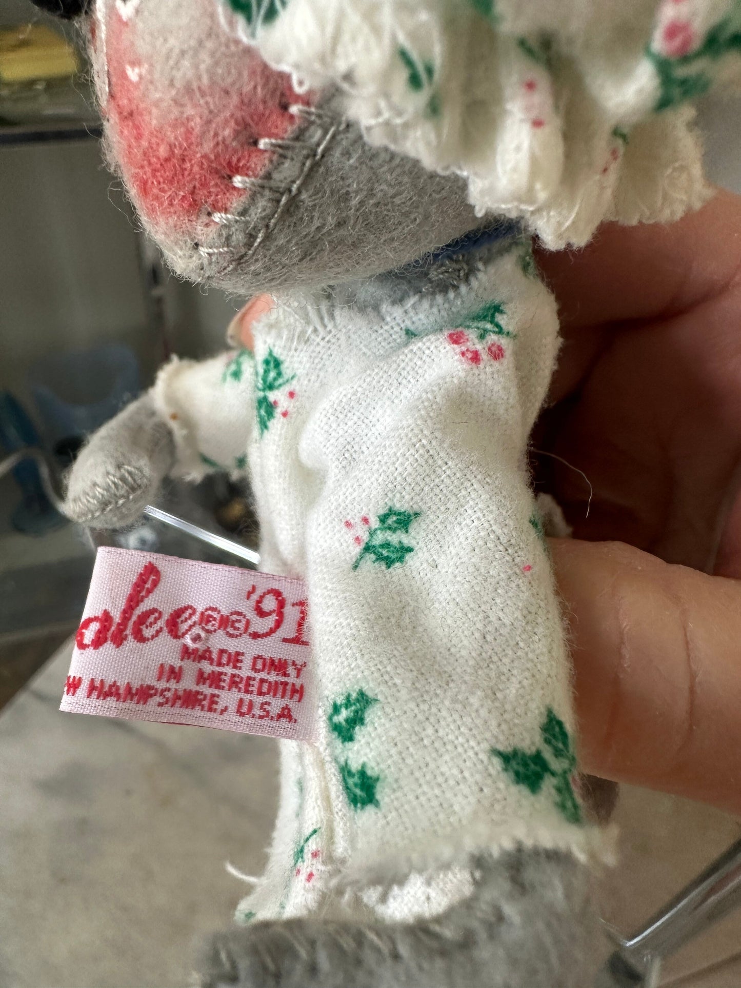 Vintage Annalee Christmas Mouse Ornament: 1991 Santa with Packages, Christmas Kitsch