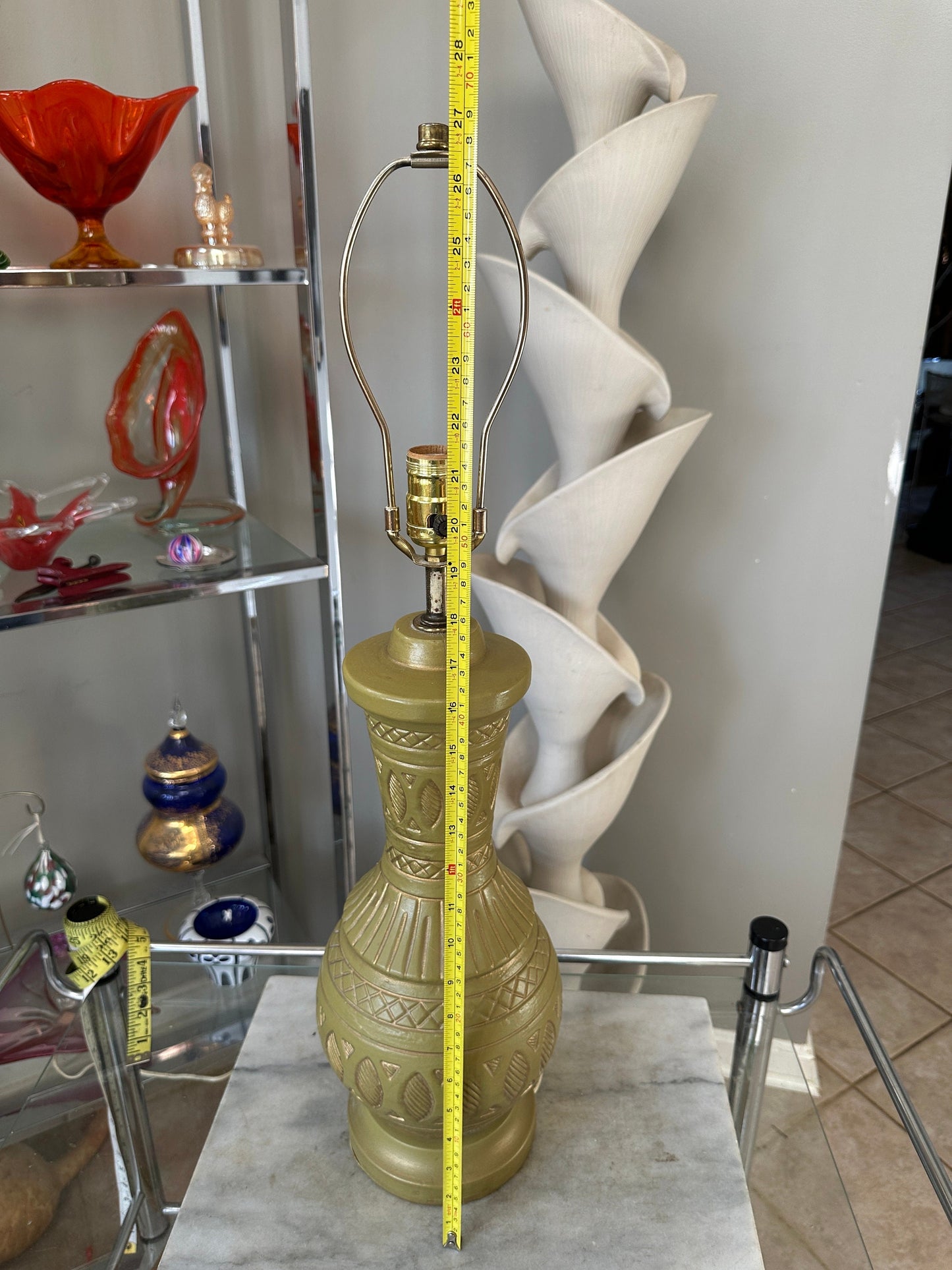 Mid Century Green and Gold Table Lamp | Blowmold 9lastic with Textired Design | Tall MCM Vintage Original