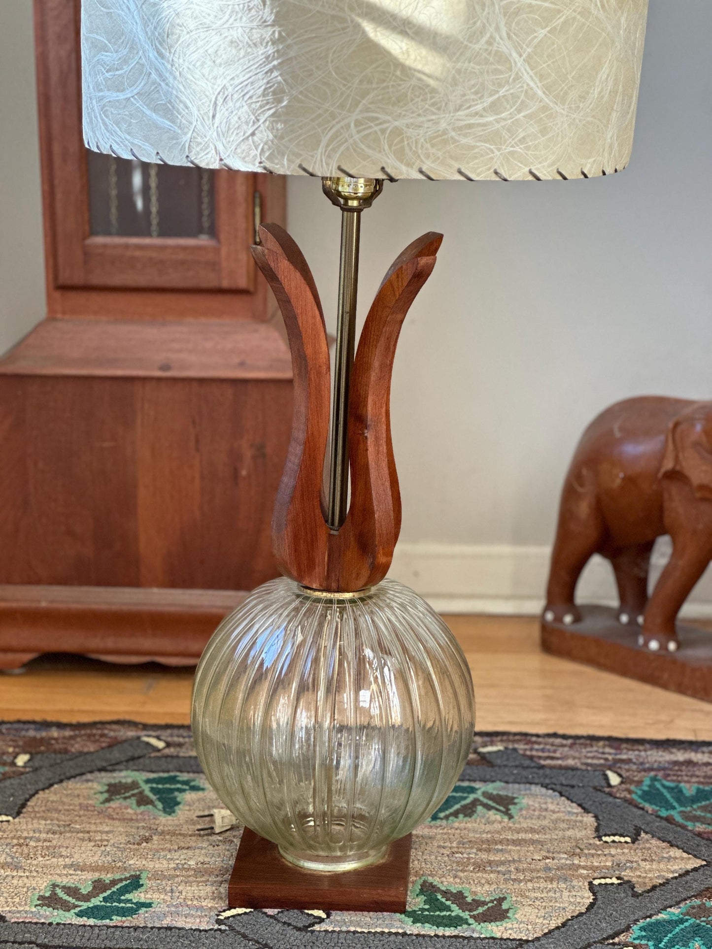 Scandinavian Modern Mid-Century Table Lamp in Pineapple Form