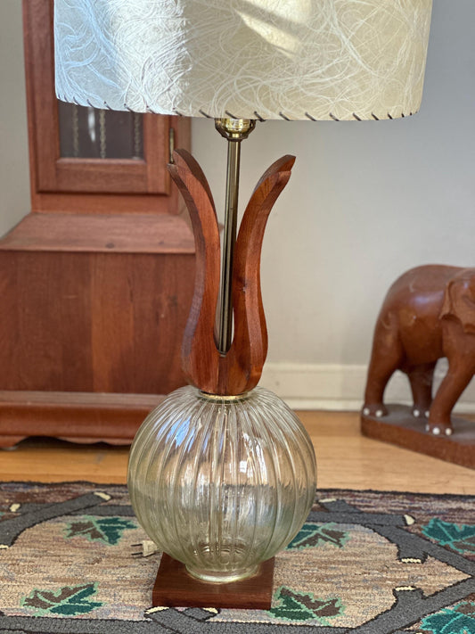 Scandinavian Modern Mid-Century Table Lamp in Pineapple Form