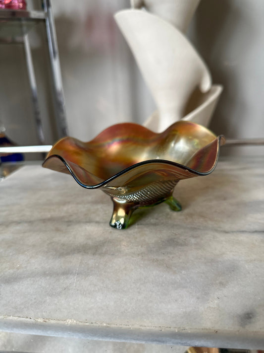 Northwood Fine Cut Roses Amethyst Carnival Glass Ruffled Footed Bowl 1908