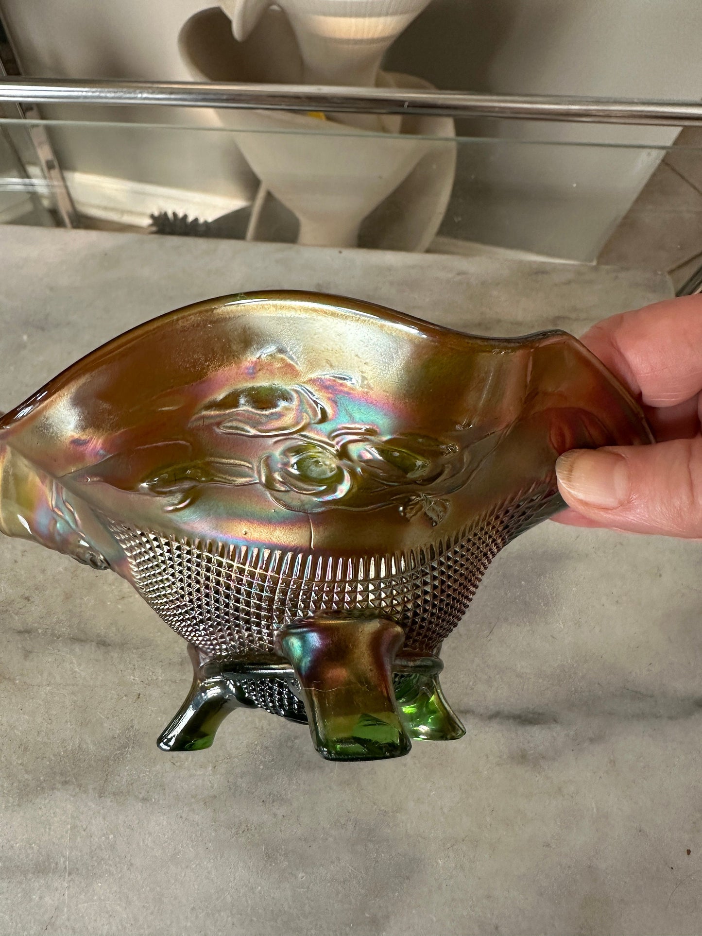 Northwood Fine Cut Roses Amethyst Carnival Glass Ruffled Footed Bowl 1908
