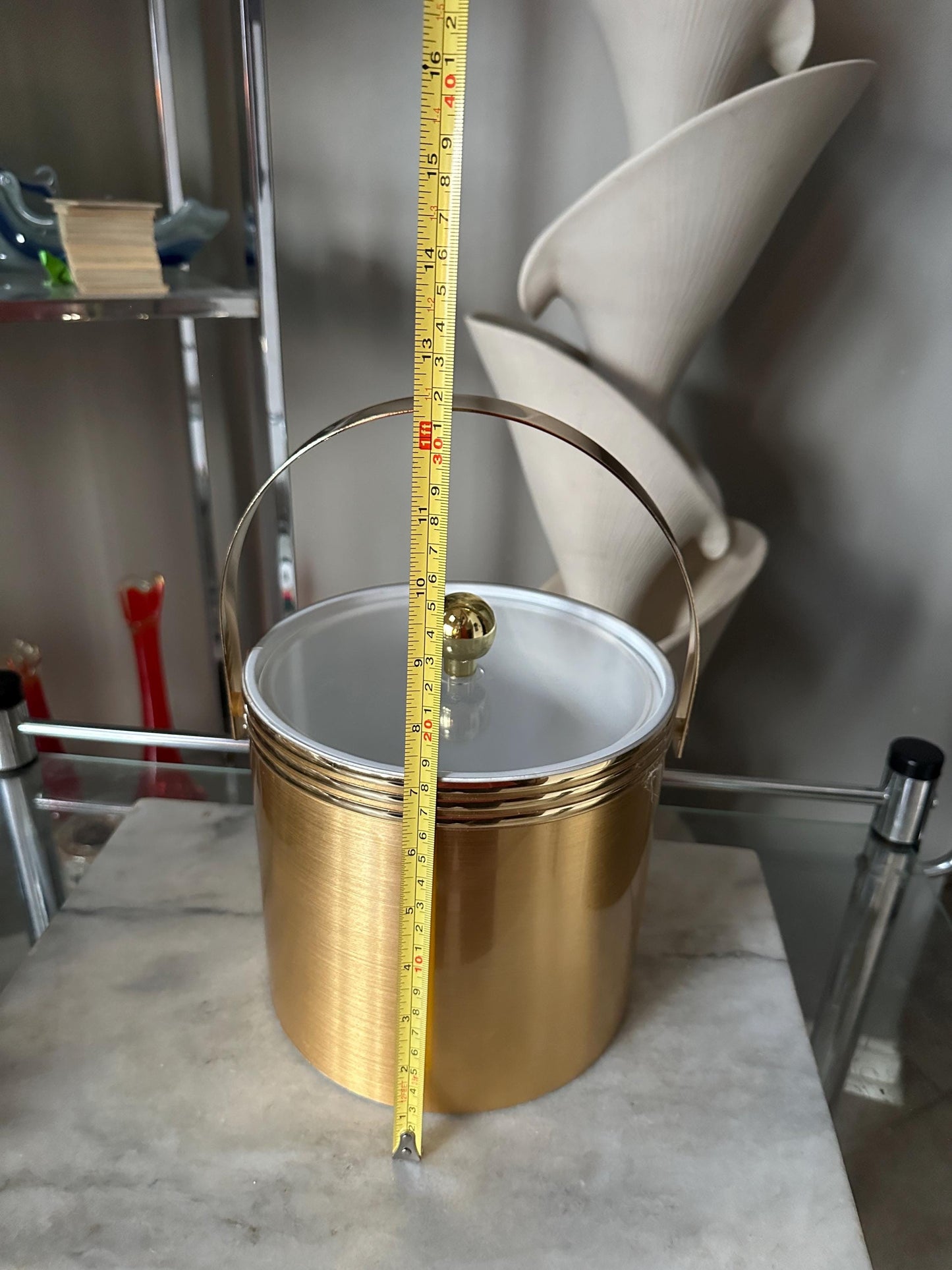 Vintage Gold MCM Ice Bucket: Mid-Century Modern Barware with Lucite Lid