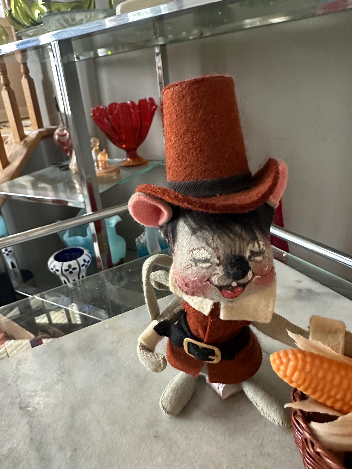 Annalee Mobilitee 7" Male Pilgrim & 6" Female Pilgrim Mice with Basket