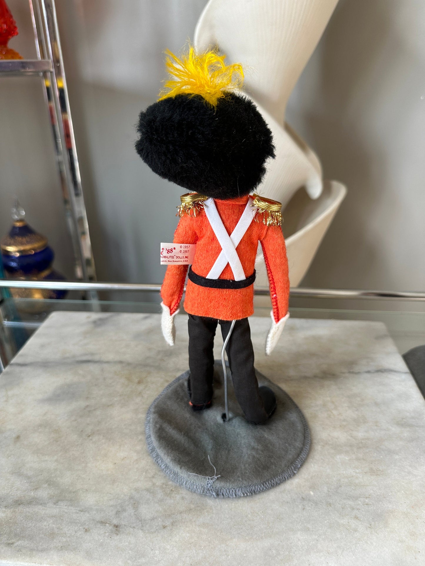 Annalee 10" Toy Soldier, British Guard 756088 Royal Yoeman England from 1988